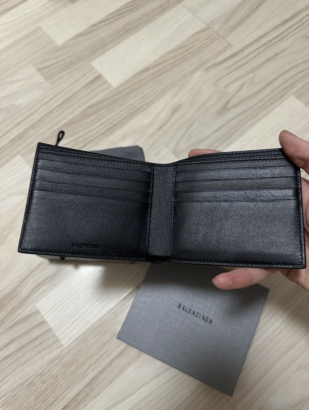 Balenciaga Balenciaga Graffiti Print Leather Bifold Wallet Size ONE SIZE - 10 Thumbnail