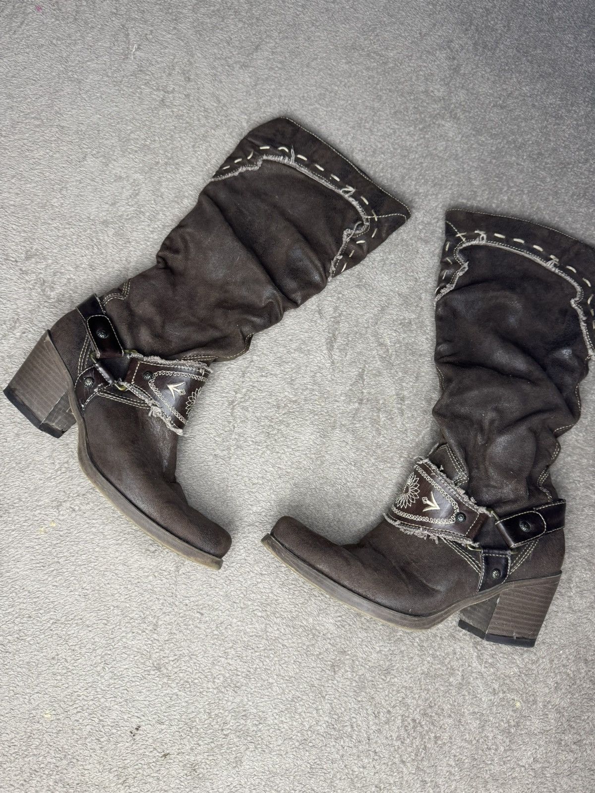 Vintage Vintage Western Cowboy Suede Leather Boots Miu Miu gucci Size US 7 / IT 37 - 2 Thumbnail