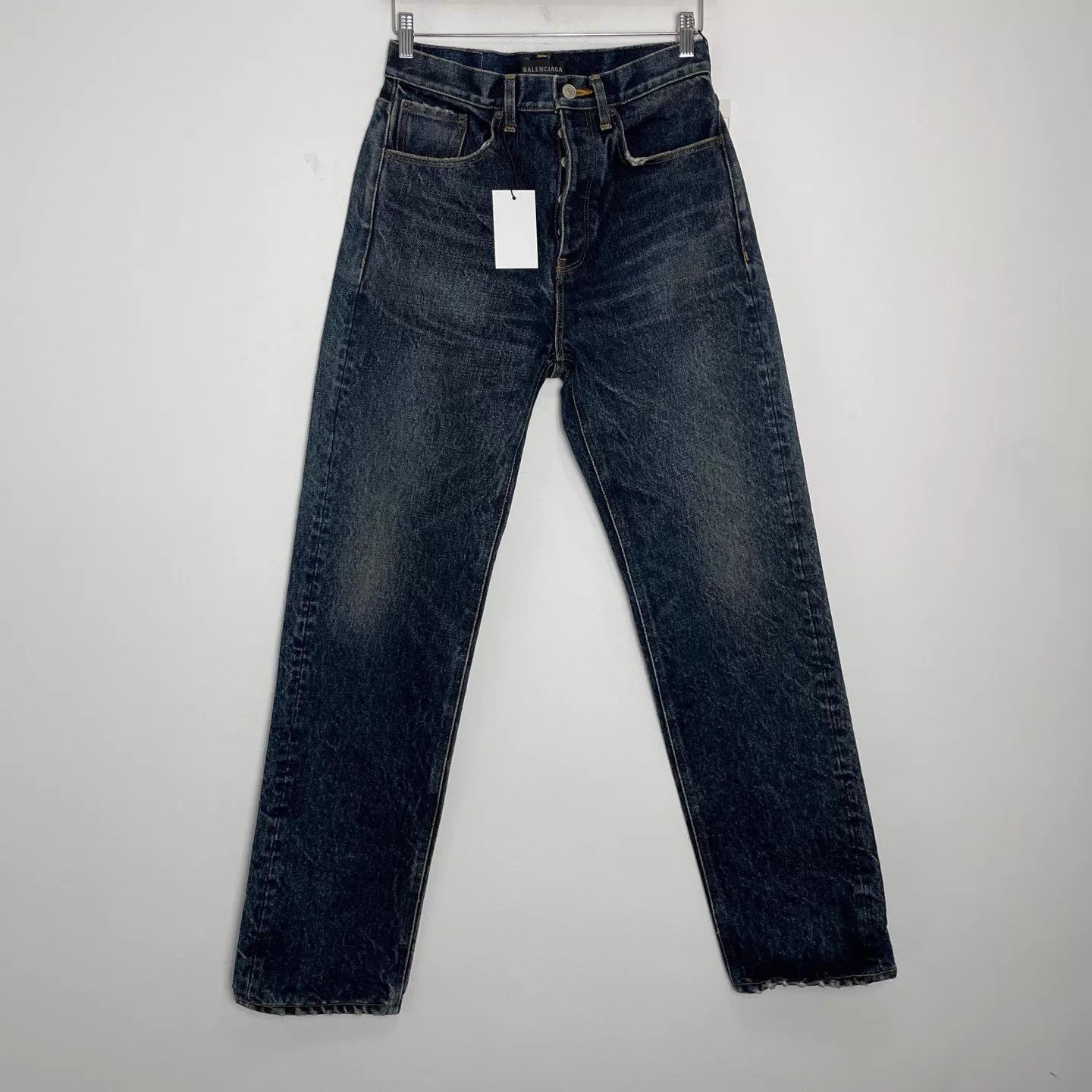 Balenciaga Balenciaga Garde-robe 23SS Vintage Loose Men's Denim 30 Size US 30 / EU 46 - 1 Thumbnail
