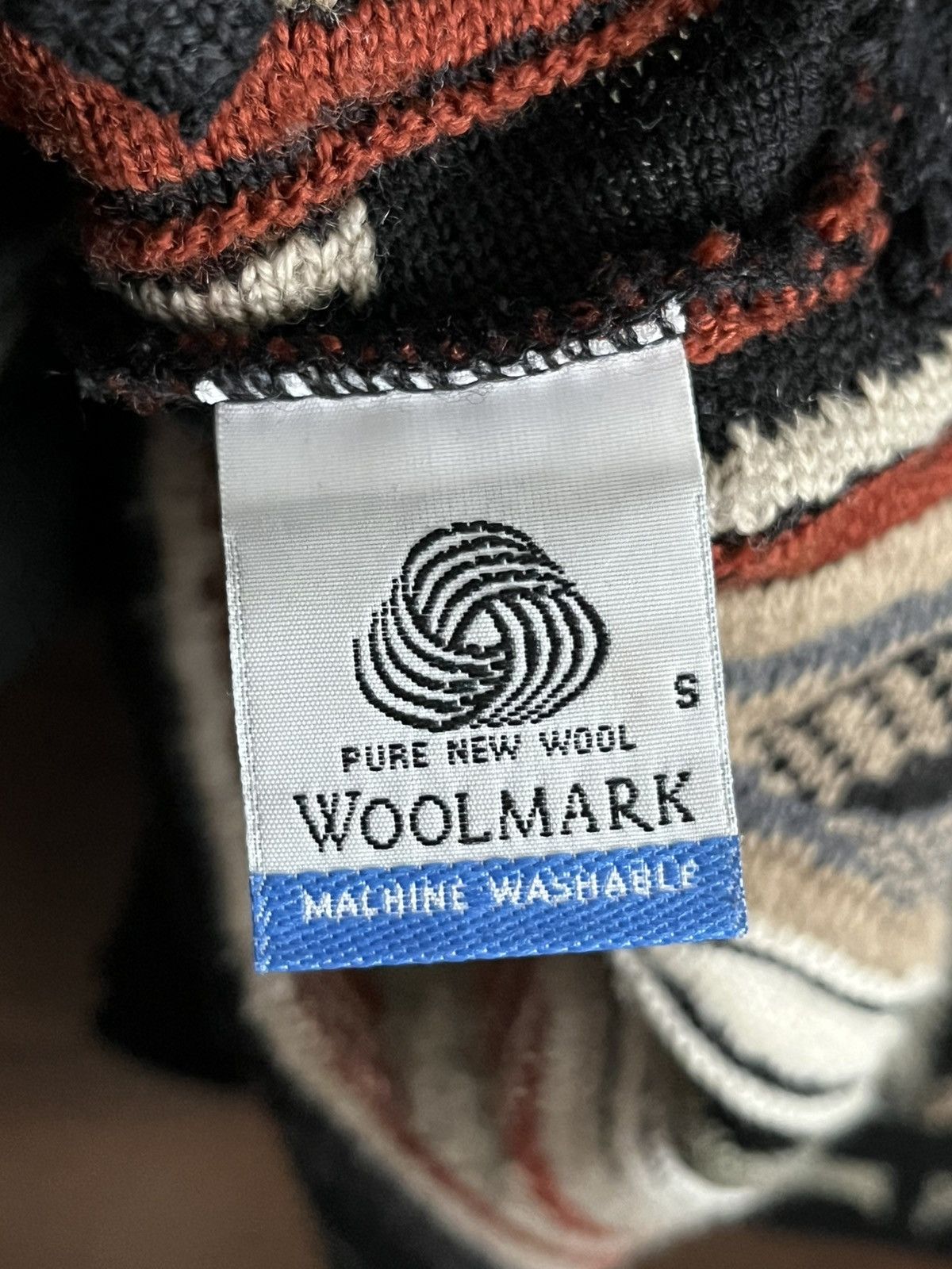 Coogi × Vintage AklandaAustralia vintage cardigan avant garde merino sweater Size S / US 4 / IT 40 - 11 Thumbnail