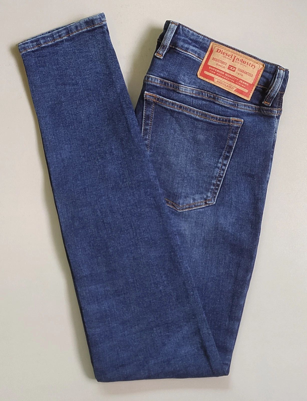 Diesel Diesel 1979 SLEENKER-R L.32 MENS JEANS T/9745 Size US 32 / EU 48 - 12 Thumbnail