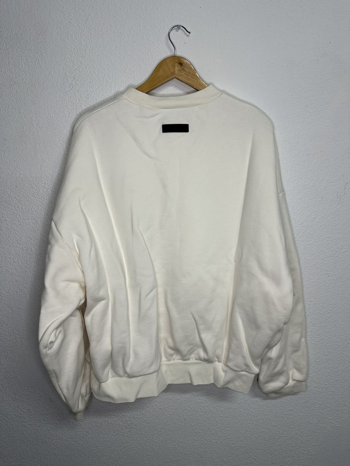 Fear of God Essentials Fear Of God Crewneck Like New Size US L / EU 52-54 / 3 - 2 Thumbnail