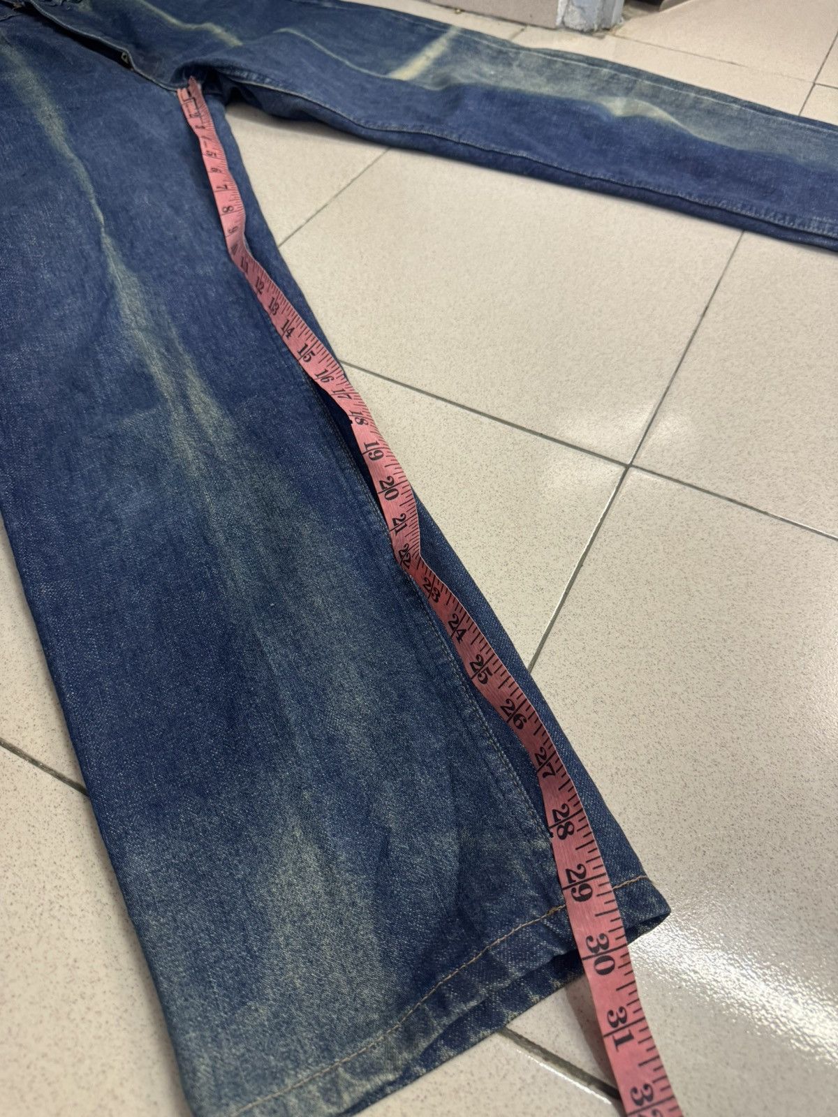 Levi's VINTAGE LEVI'S 503-0217 SUN FADED DISTRESSED JEANS W31 Size US 31 - 5 Thumbnail