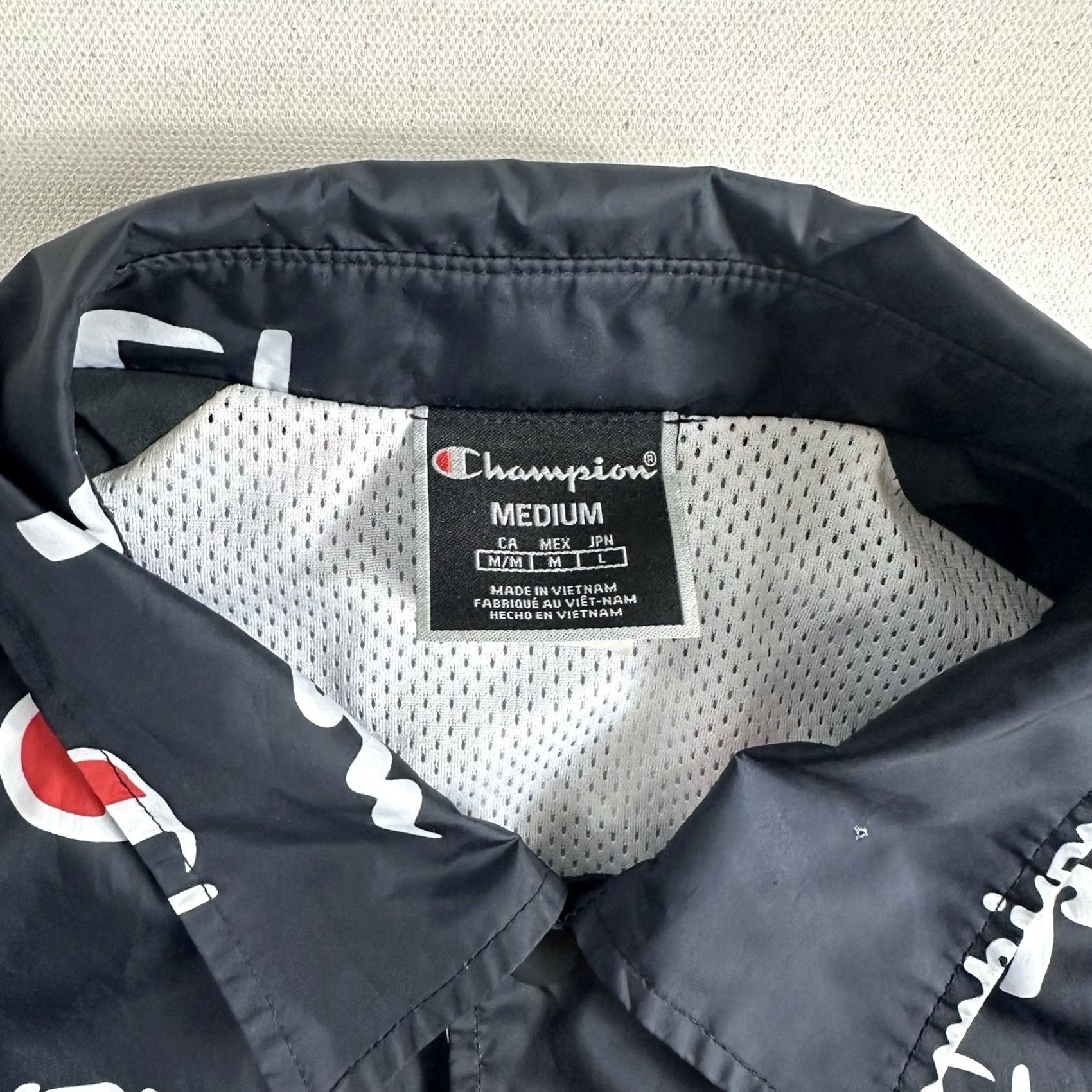 Champion Champion Windbreaker Jacket Blue M Snap Front Coaches All-Over Spell-Out Logo Men Size US M / EU 48-50 / 2 - 5 Thumbnail
