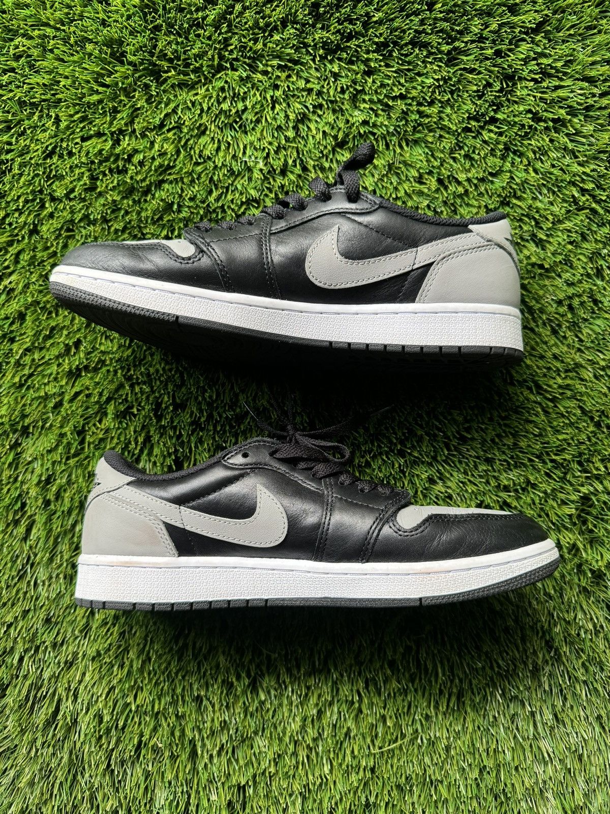 Jordan Brand × Nike Air Jordan 1 OG Size US 8.5 / EU 41-42 - 4 Thumbnail