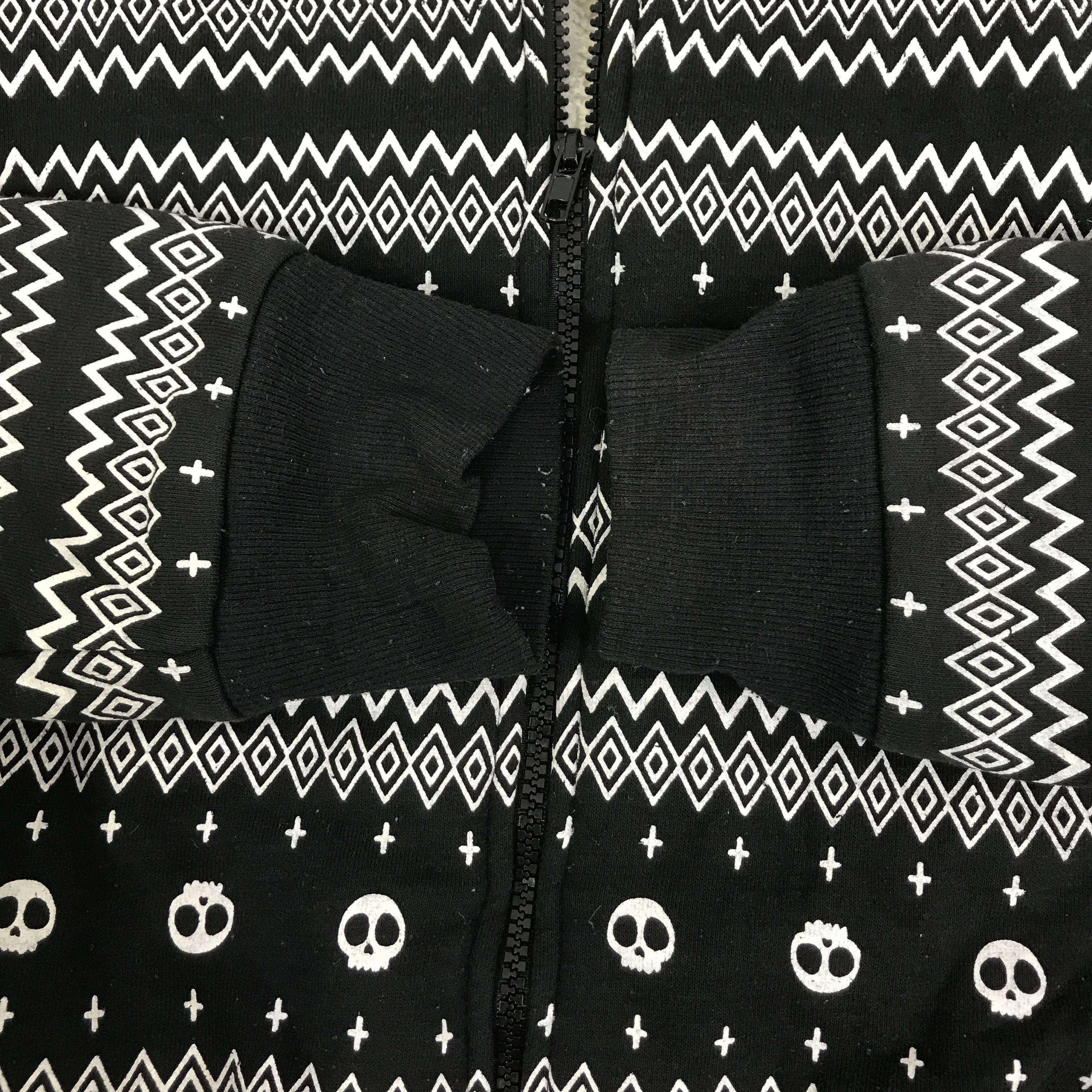 Japanese Brand GOTHIC SKULL DESIGN SHISKY HOODIES JACKET K80B10 Size US M / EU 48-50 / 2 - 8 Thumbnail