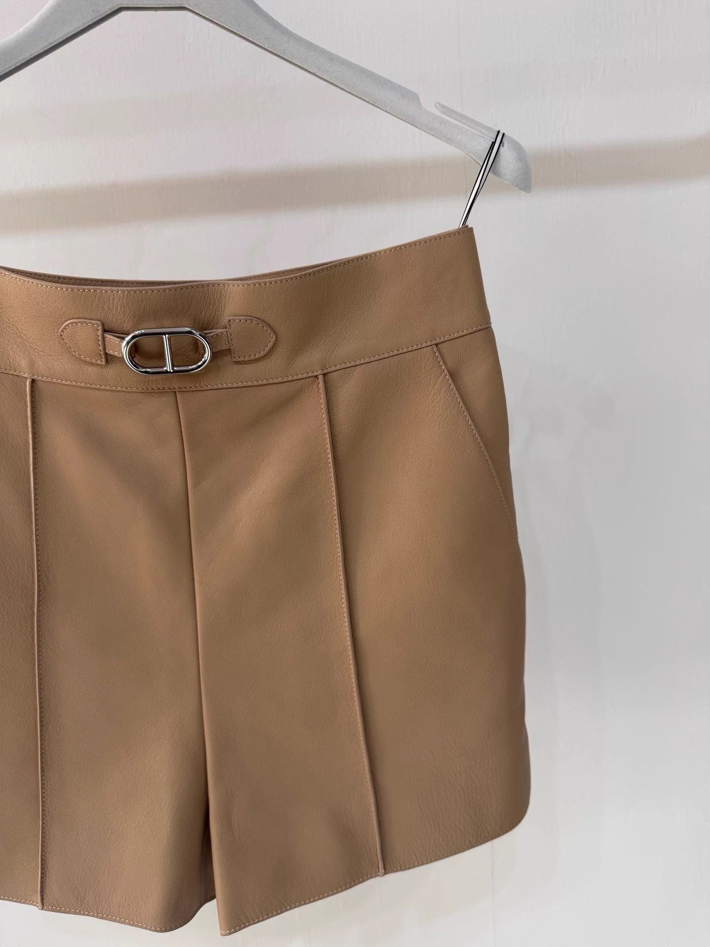 Hermes Hermes Pigalle Leather Shorts NWT 36 Size 26" / US 2 / IT 38 - 3 Thumbnail