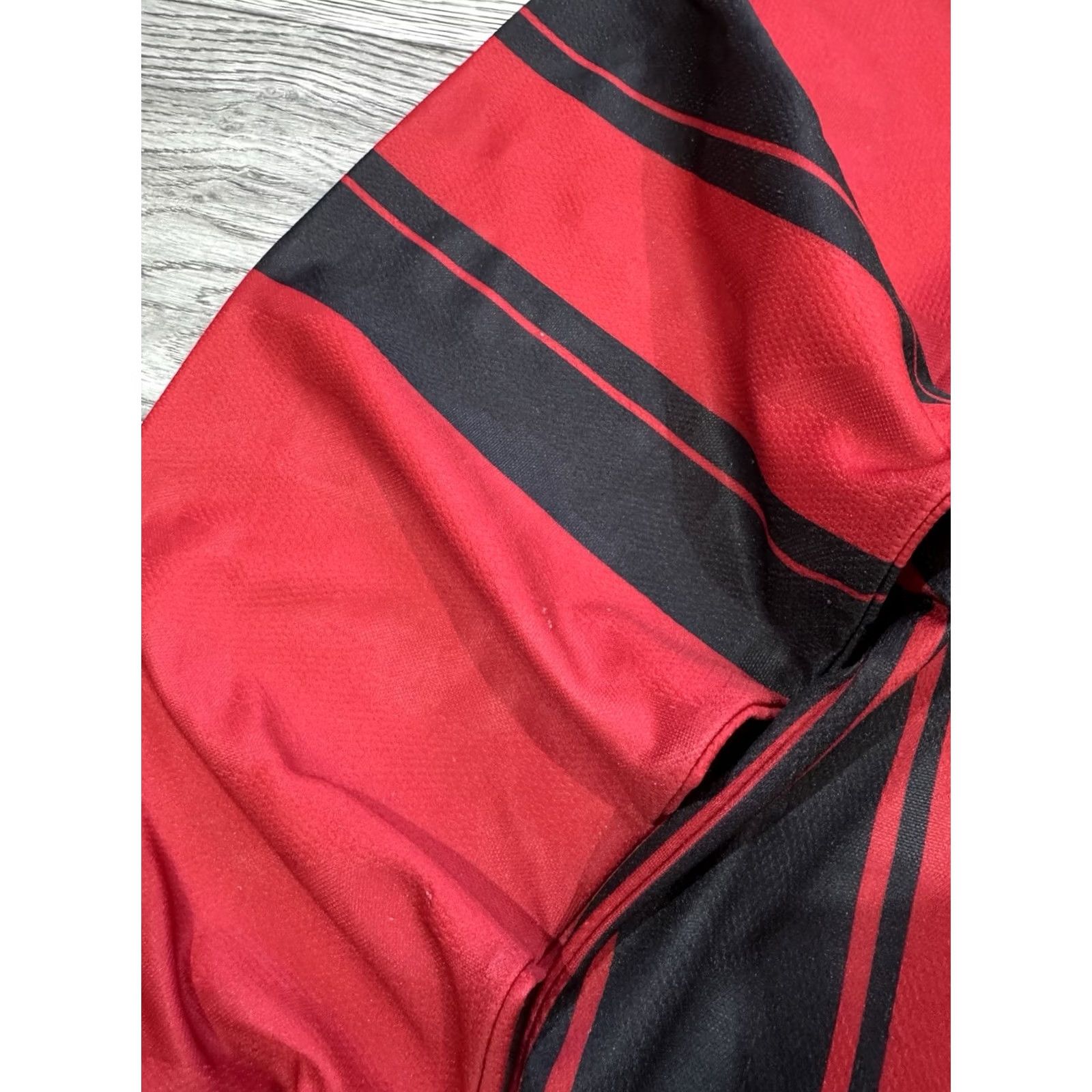 Nike VINTAGE NIKE TEMPLATE LONG SLEEVE SHIRT JERSEY XL Red/Black Mens Size US XL / EU 56 / 4 - 7 Thumbnail