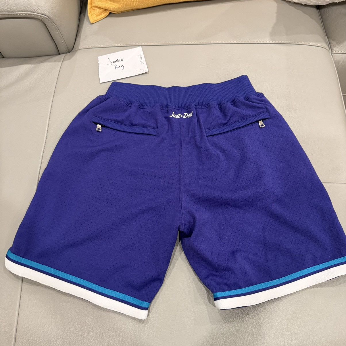 Just Don × Mitchell & Ness Just Don Mitchell and Ness Charlotte Hornets shorts Medium Size US 32 / EU 48 - 6 Thumbnail