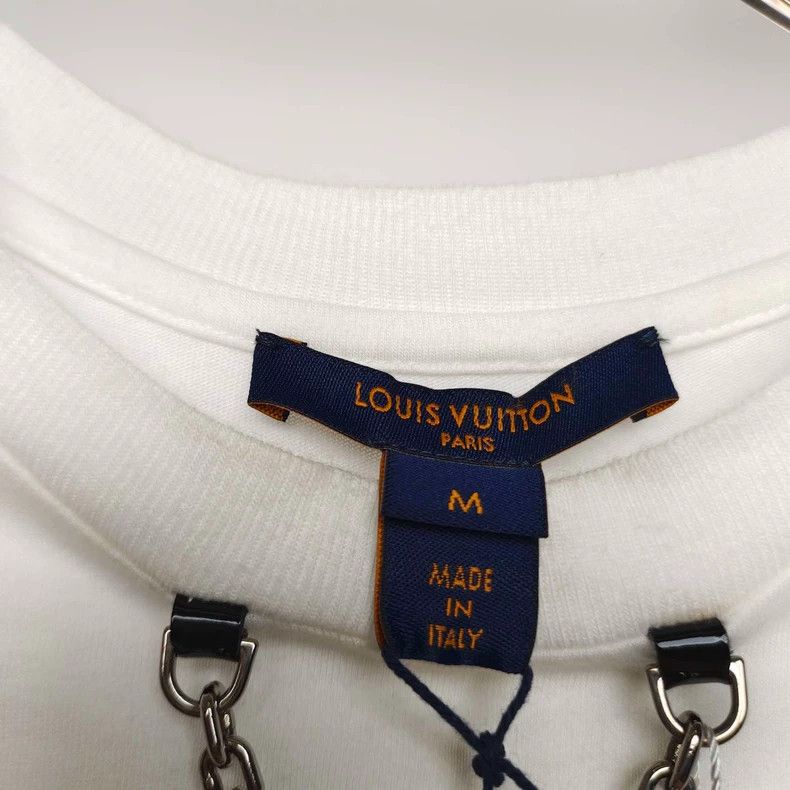 Louis Vuitton Louis Vuitton White chain printed short sleeves 2505-Nextar Size US M / EU 48-50 / 2 - 5 Thumbnail
