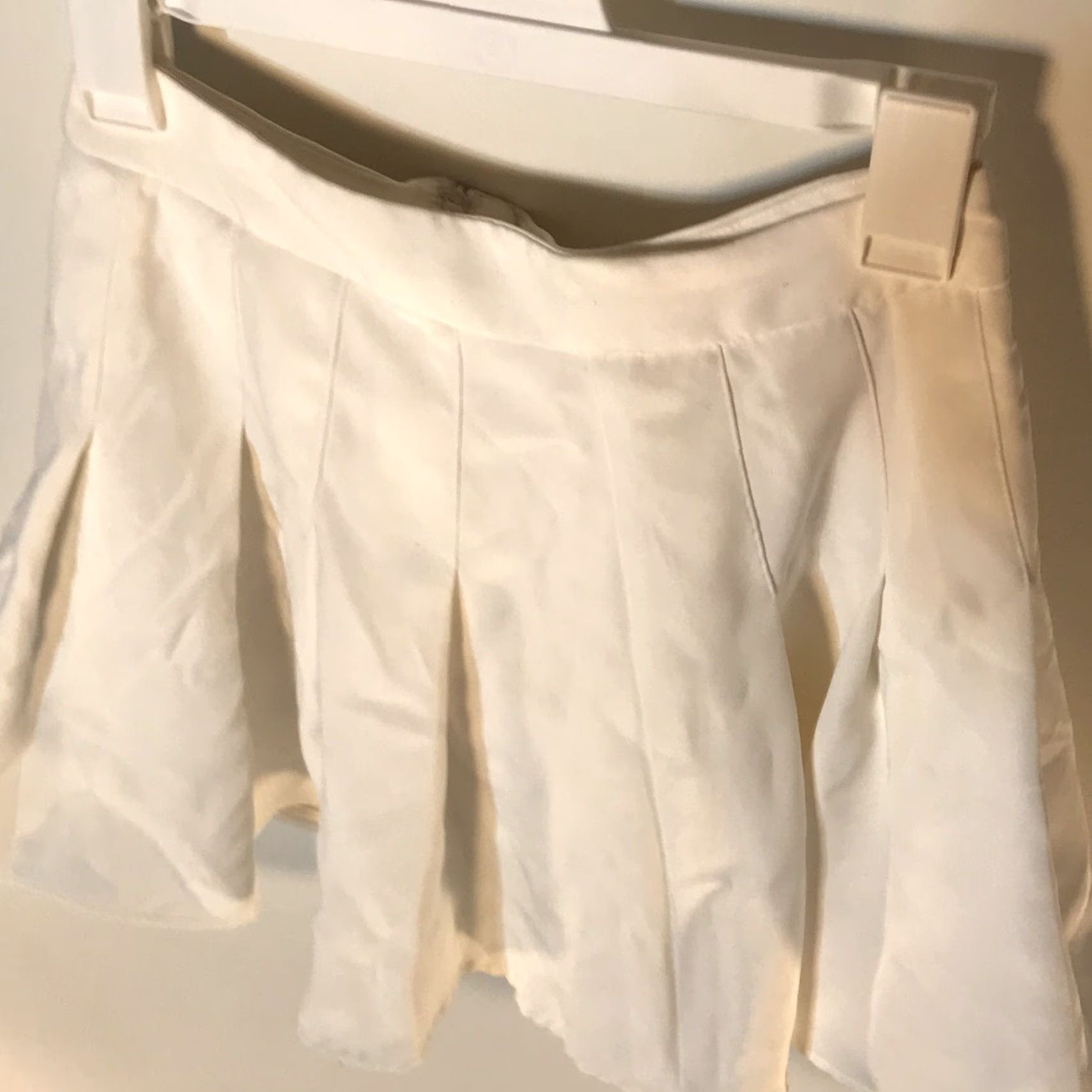 Shein Shein White Pleated Ruffle Mini Skirt Womens Size S Spring Summer Casual Party Travel Workwear Size 28" / US 6 / IT 42 - 2 Thumbnail