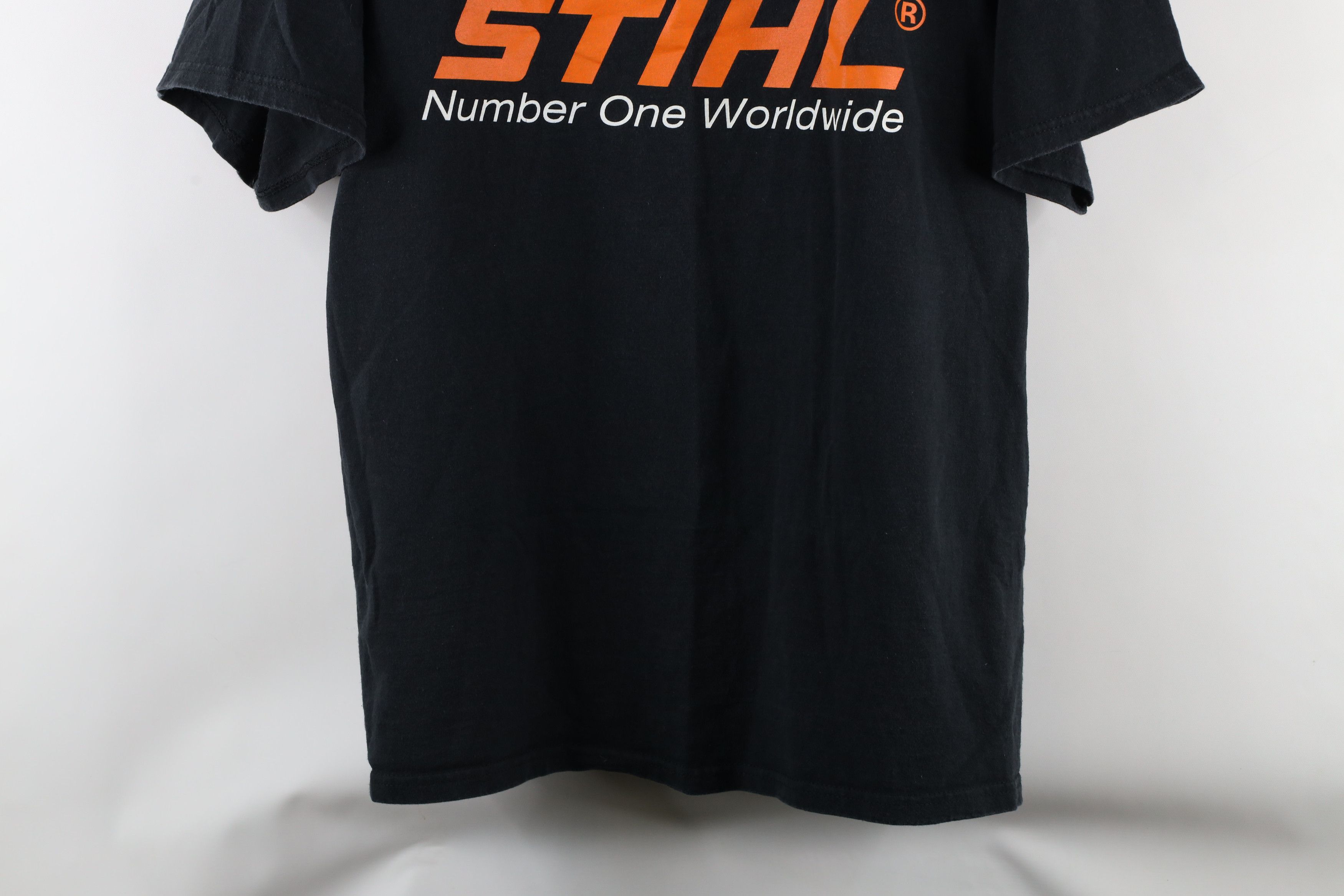 Vintage Vintage 90s Streetwear Out Stihl Chainsaw T-Shirt Black Size US XXL / EU 58 / 5 - 3 Thumbnail
