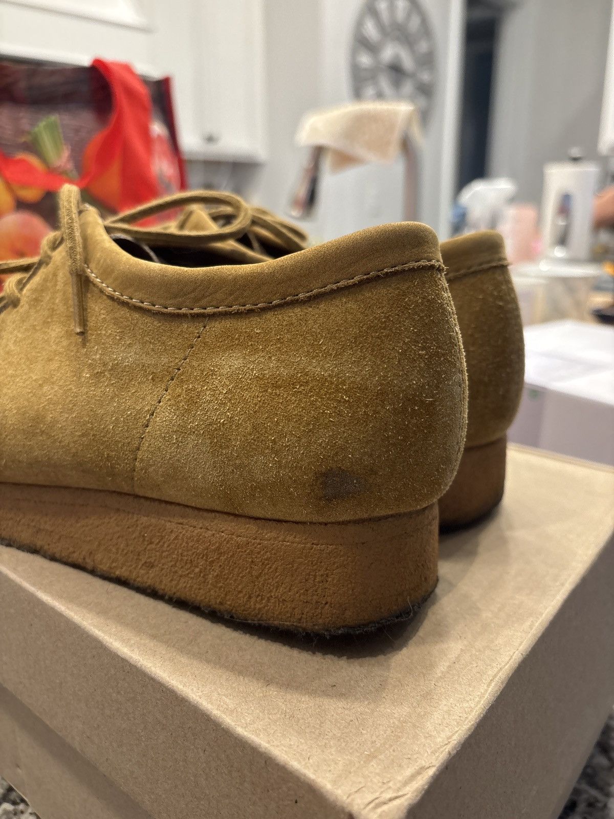 Clarks Clarks Originals Wallabee – Oak Harry Suede – Size 12 Size US 12 / EU 45 - 10 Thumbnail