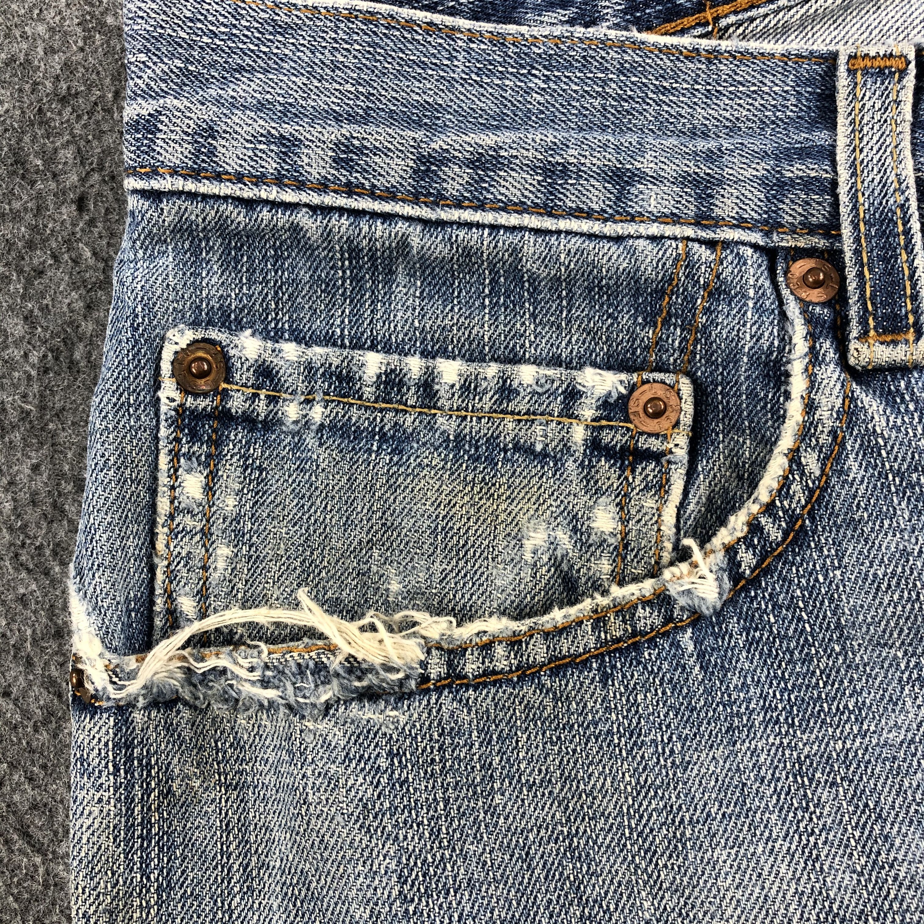 Levi's Vintage Blue Wash Levis 569 Jeans-J1697 Size US 34 / EU 50 - 14 Thumbnail