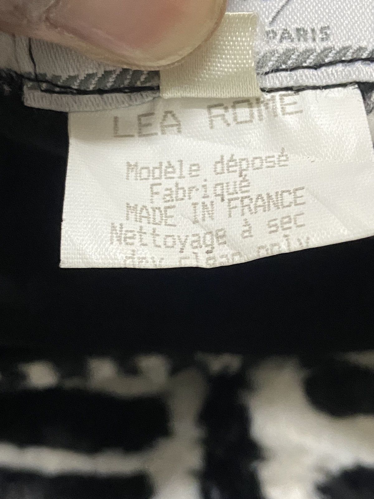 Designer × Vintage Lea Rome Paris Zebra Skirt Size 25" / US 0 / IT 36 - 4 Thumbnail