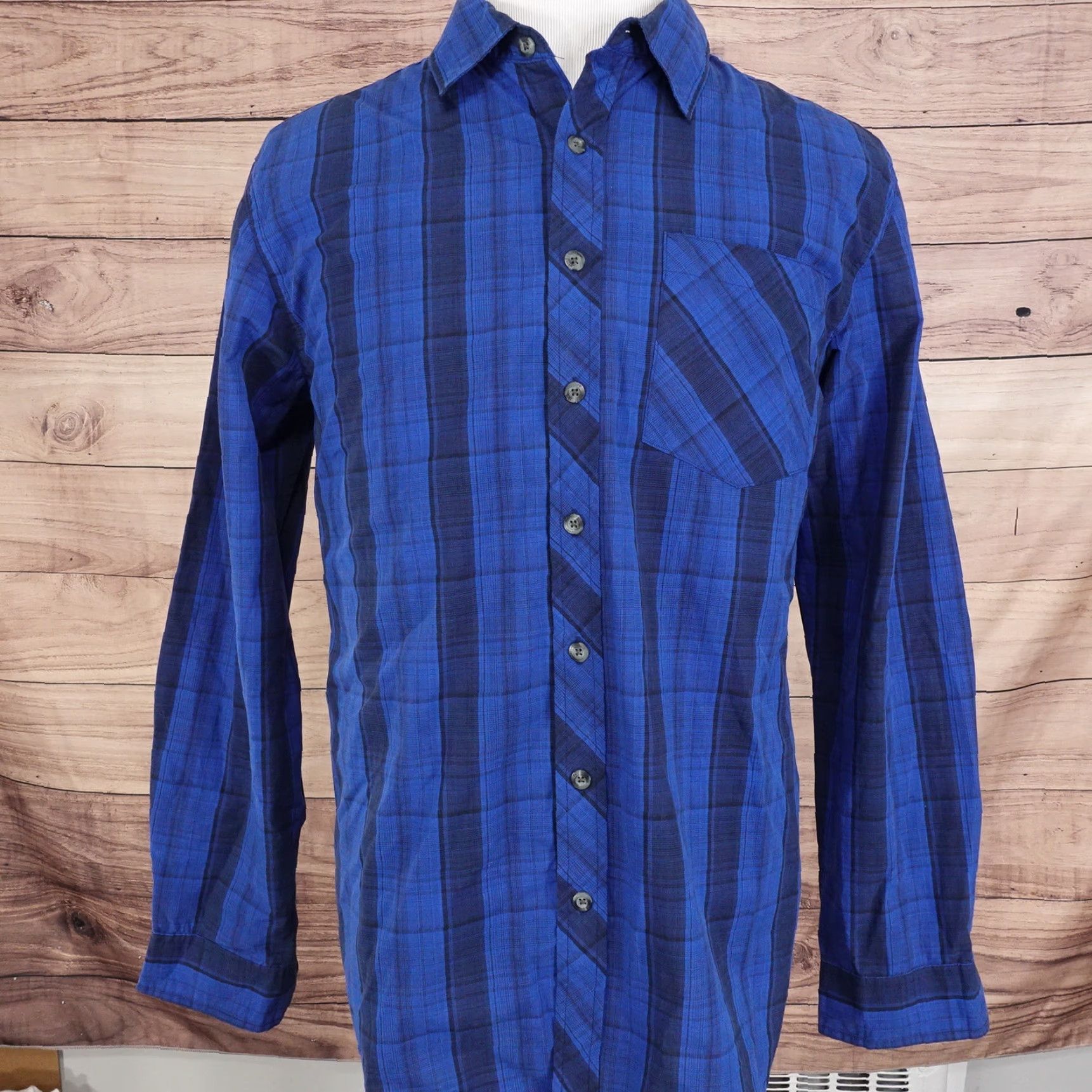 Vintage MAGELLAN CLASSIC FIT BLUE PLAID BUTTON UP SHIRT MENS L Size US L / EU 52-54 / 3 - 3 Thumbnail