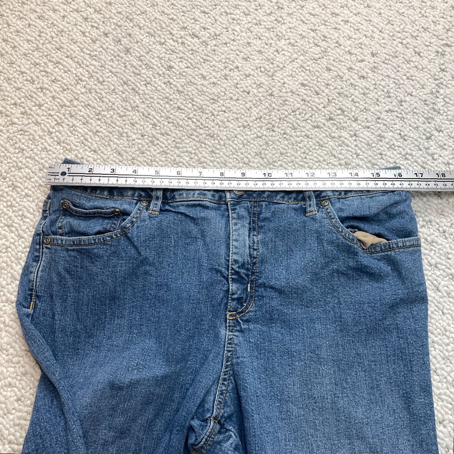 Vintage St. John's Bay Jeans Womens 12 Blue Denim Bootcut Medium Wash Mid Rise 32x31.5 Size 34" / US 12 / IT 48 - 5 Thumbnail