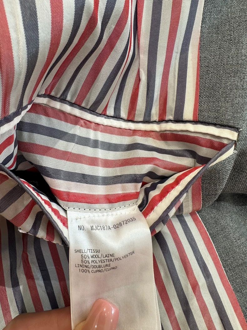Thom Browne Thom Browne size0 Suit Size 36R - 3 Thumbnail