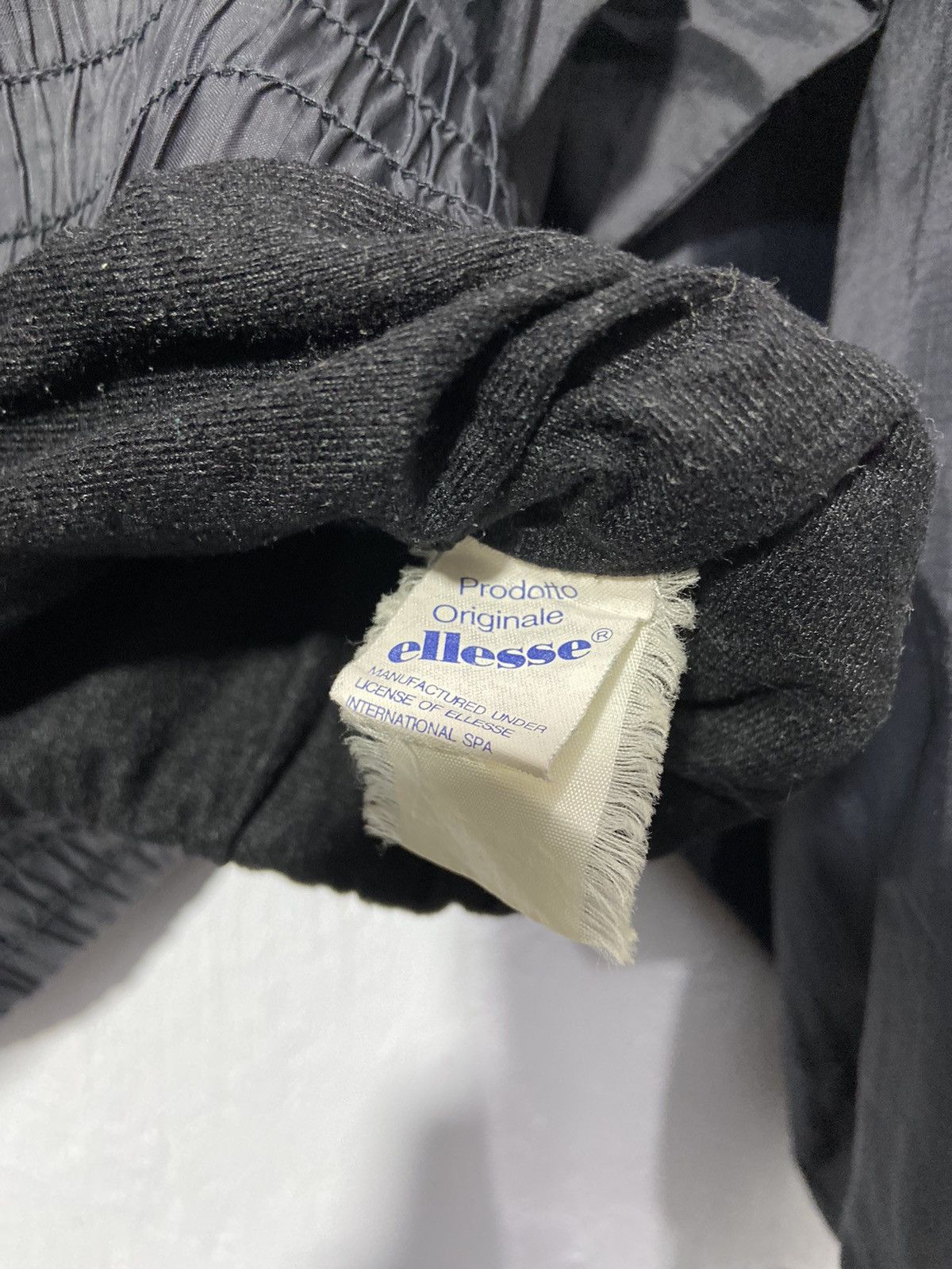 Ellesse × Vintage Vintage Ellesse Font Embroidered Windbreaker Jacket Size US XL / EU 56 / 4 - 19 Thumbnail