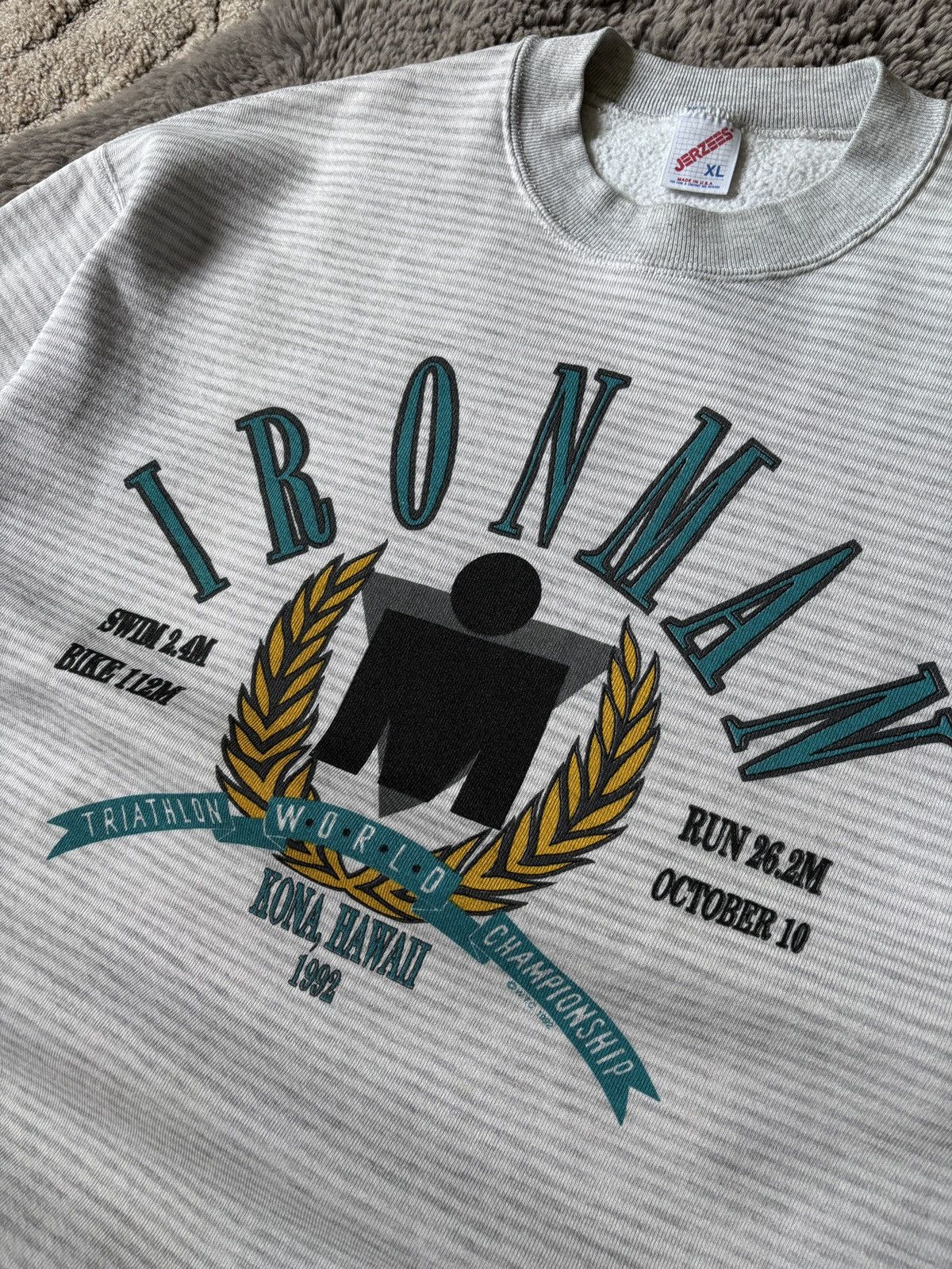 Vintage Ironman Vintage sweatshirt 1992 Triathlon World Championship Size US XL / EU 56 / 4 - 4 Thumbnail