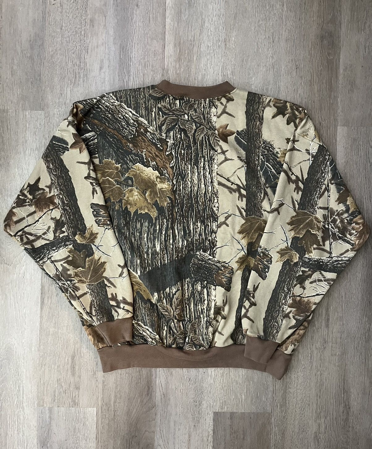 Crazy Vintage 90s Camo Sweatshirt Crewneck