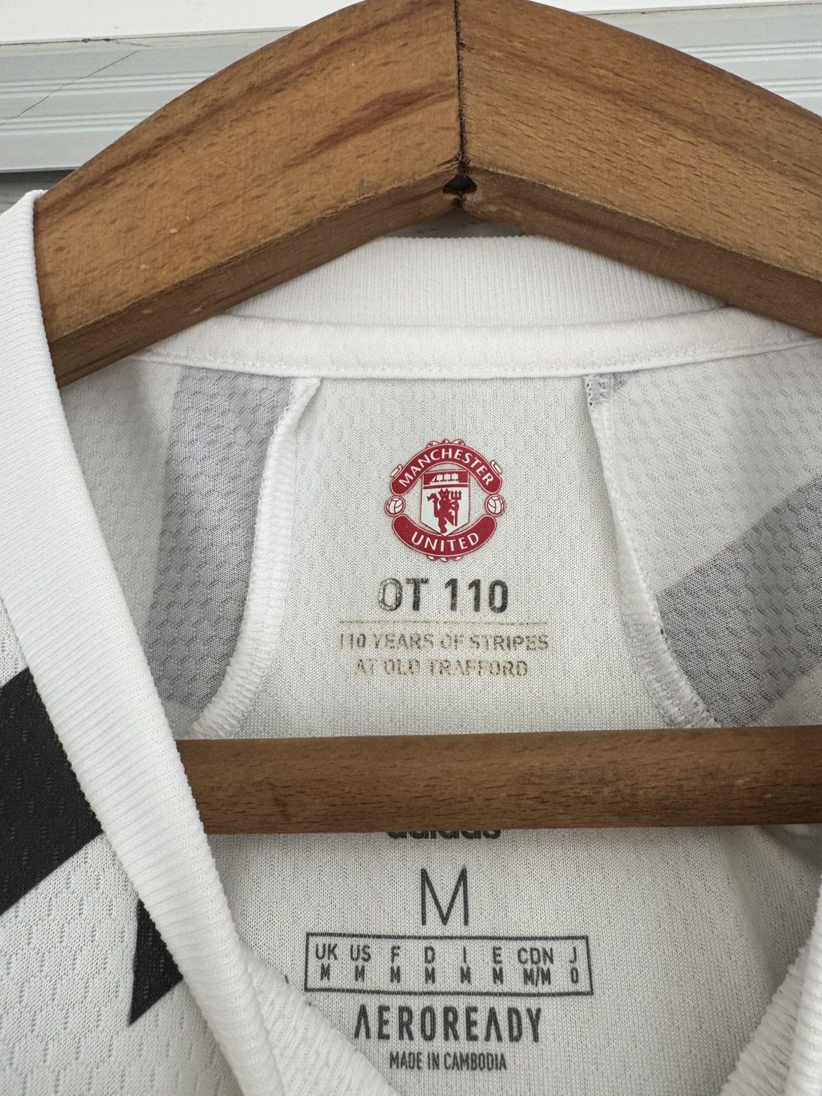 Adidas Manchester United 2020-2021 Third Soccer Jersey Football Kit Size US M / EU 48-50 / 2 - 10 Thumbnail