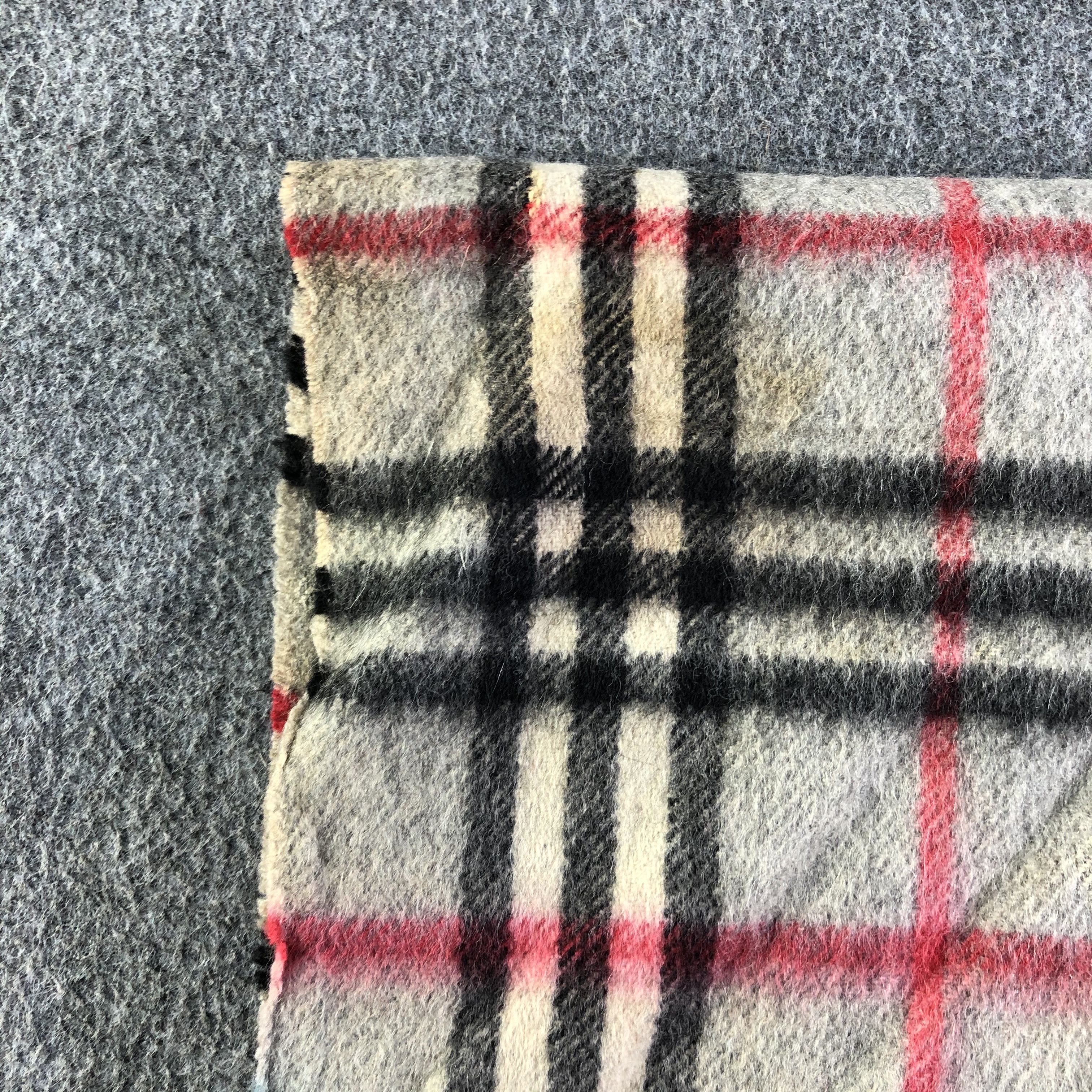 Burberry Burberry Cashmere Scarf / Muffler / Neckwear P589 Size ONE SIZE - 7 Thumbnail