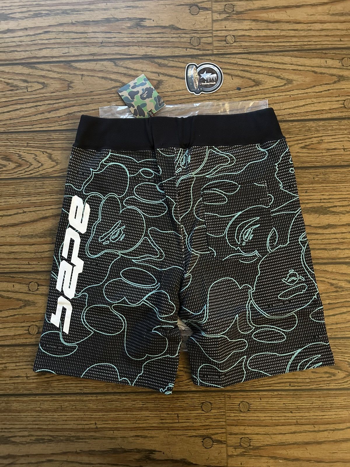 Bape Bape Text Code Camo Sweat Shorts Size US 32 / EU 48 - 3 Thumbnail
