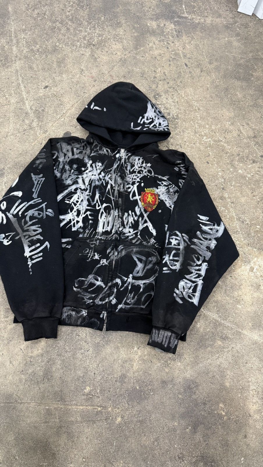 Balenciaga Balenciaga Black Graffiti Skater Zipup Size US XS / EU 42 / 0 - 6 Thumbnail
