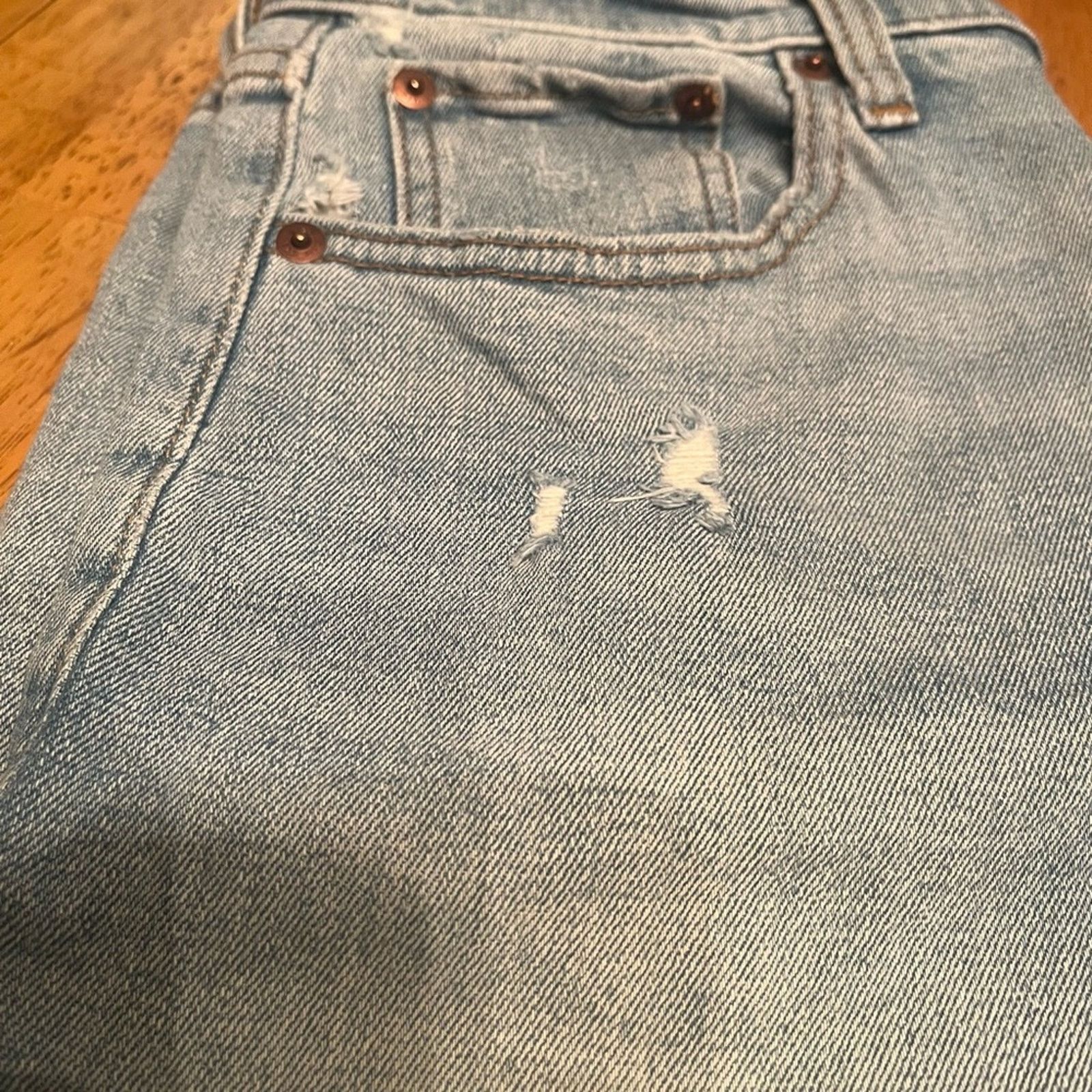 Abercrombie & Fitch Abercrombie & Fitch Light Blue Jeans with colorful Trim, 28 Size 28" / US 6 / IT 42 - 2 Thumbnail