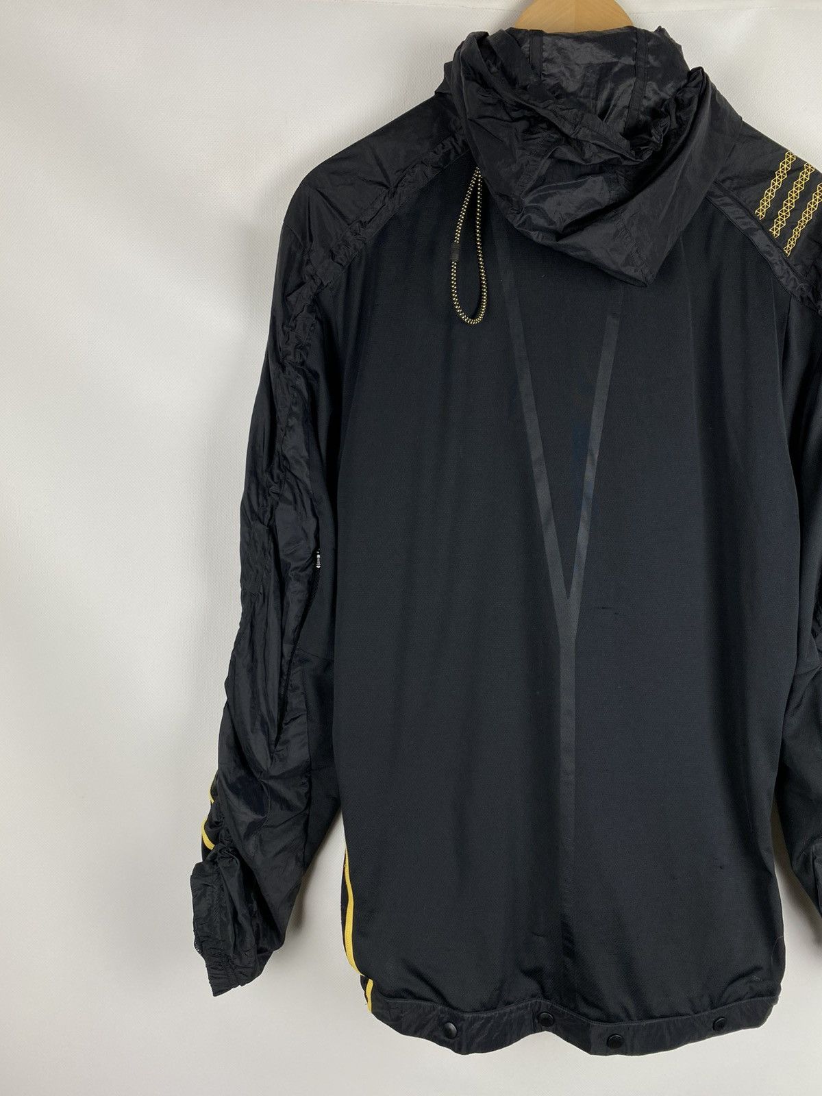 Adidas Adidas Running Vintage Japanese Hooded Windbreaker Jacket Size US M / EU 48-50 / 2 - 15 Thumbnail