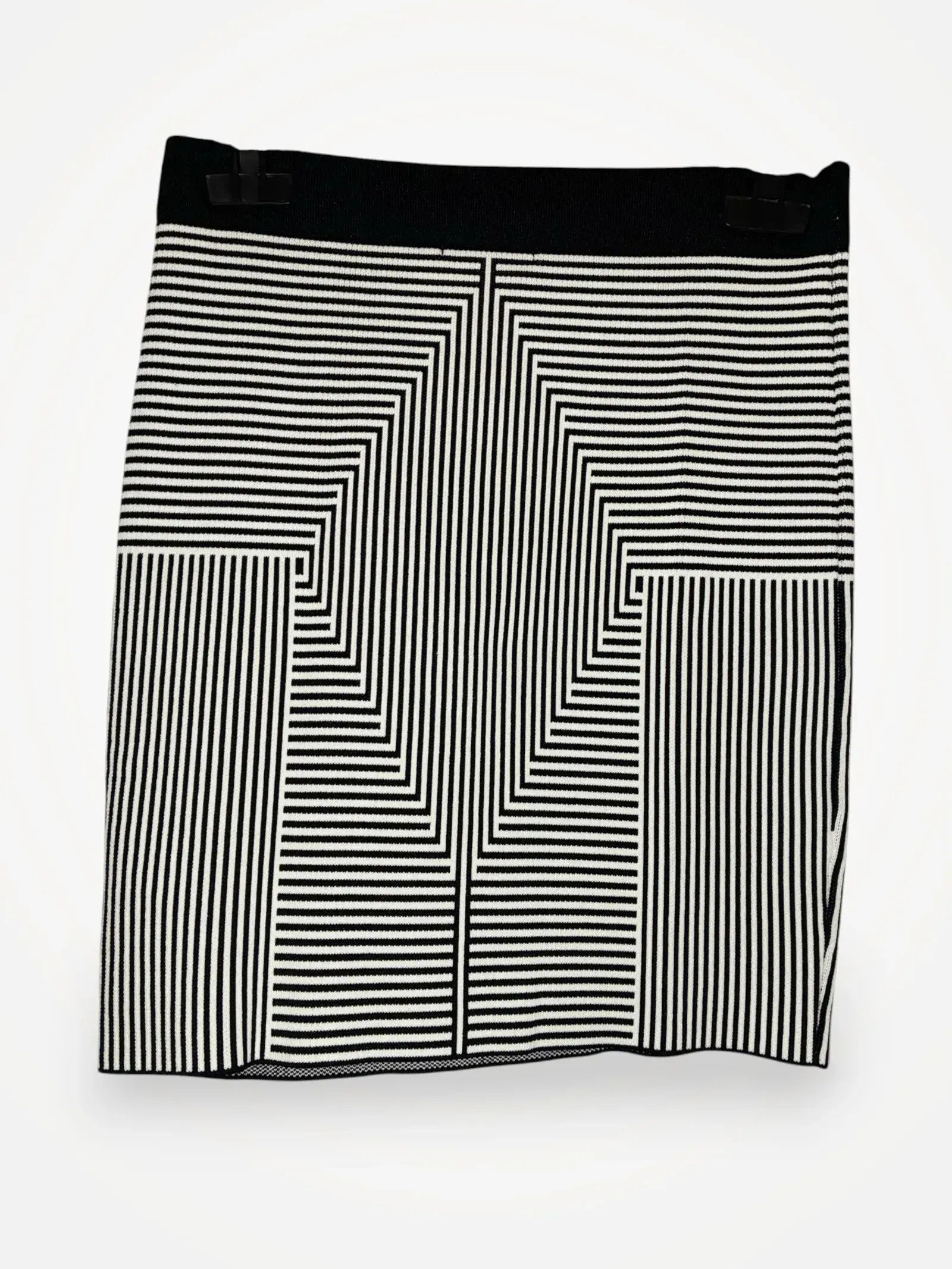 Bebe Bebe Skirt Size 27" / US 4 / IT 40 - 1 Thumbnail