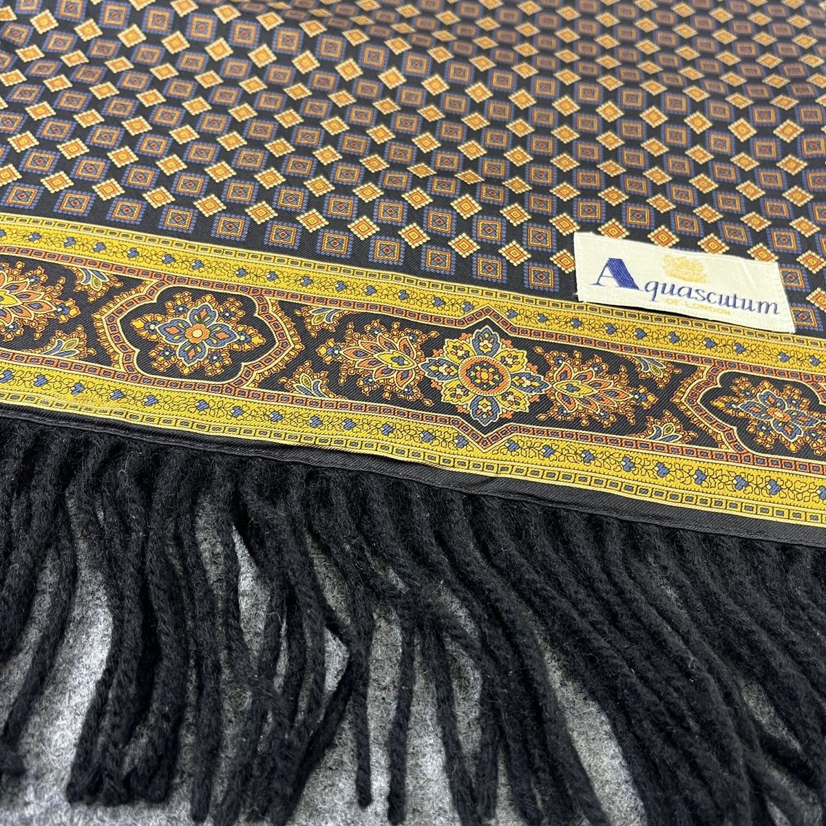 Aquascutum Aquasqutum Scarf / Muffler / Neckwear K008 Size ONE SIZE - 7 Thumbnail