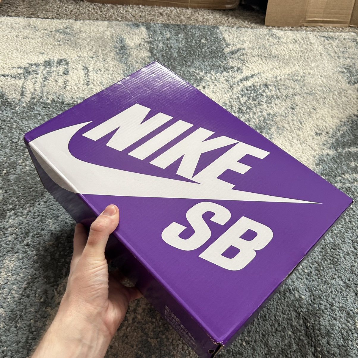 Nike SB DUNK LOW PRO PREMiUM SUEDE VERDUGO MOUNTAiN LiQUiD LiME WOLF Size US 9.5 / EU 42-43 - 14 Thumbnail