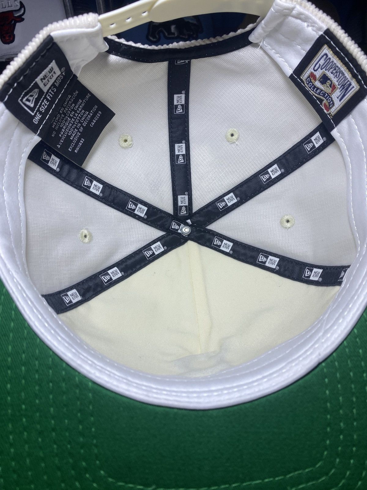 New Era Vintage New Era Brooklyn Dodgers White Corduroy Snapback Size ONE SIZE - 3 Thumbnail