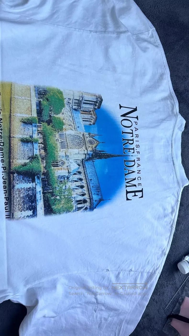 Balenciaga Balenciaga White Cathedral Castle Short Sleeve, Size M Size US M / EU 48-50 / 2 - 3 Thumbnail