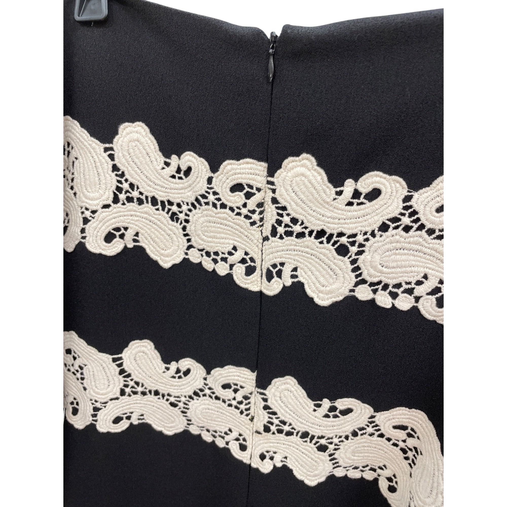 MAGGY LONDON Maggy London womans black seath embroided dress size 4 SKU 8 Size S / US 4 / IT 40 - 11 Thumbnail
