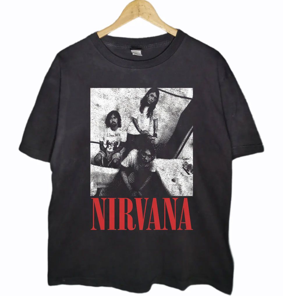 Nirvana Nirvana T-shirt Tee Shirt Nirvana Rock Band Tee T-shirt Size US XL / EU 56 / 4 - 1 Thumbnail