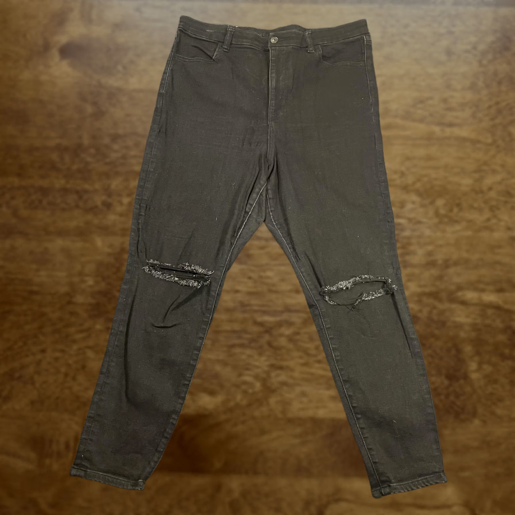 American Eagle Outfitters VINTAGE? No. American Eagle Next Level Stretch Jeans Womens 16 Short Black Skinny Distressed Size 38" / US 16 / IT 52 - 1 Thumbnail