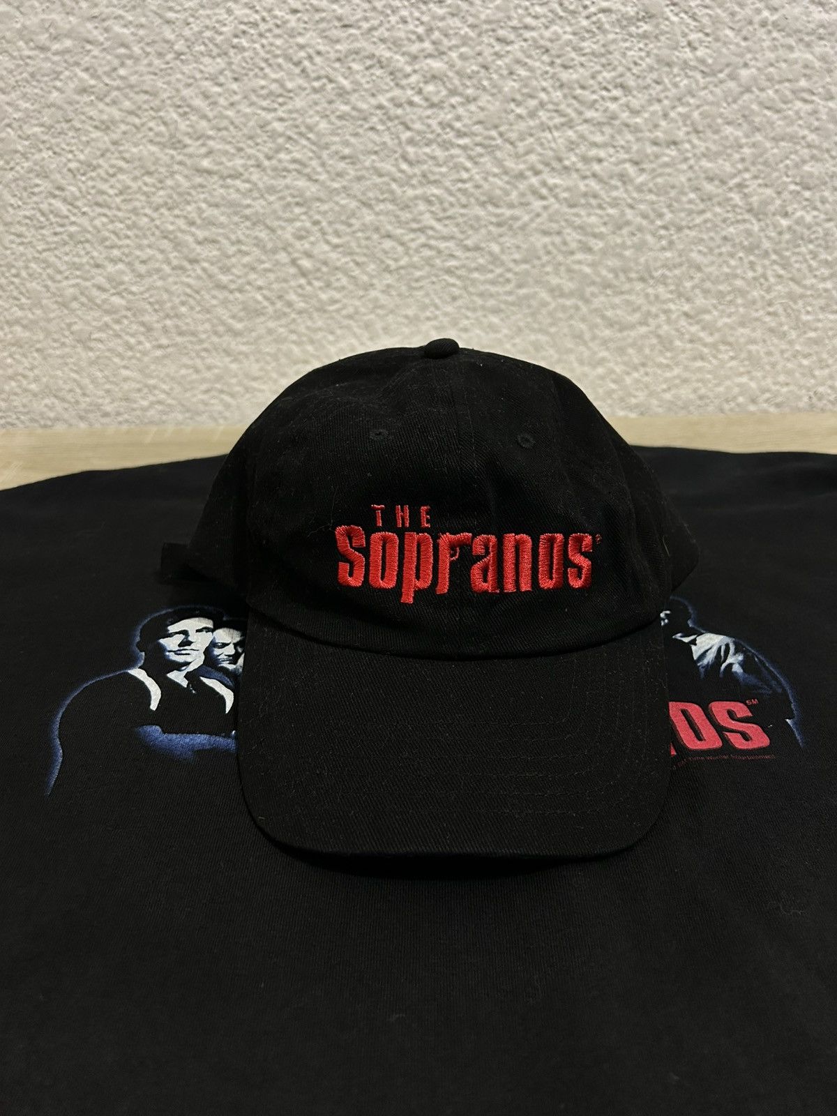 Other THE SOPRANOS SHIRT & CAP VINTAGE 2000 Size US XL / EU 56 / 4 - 9 Thumbnail