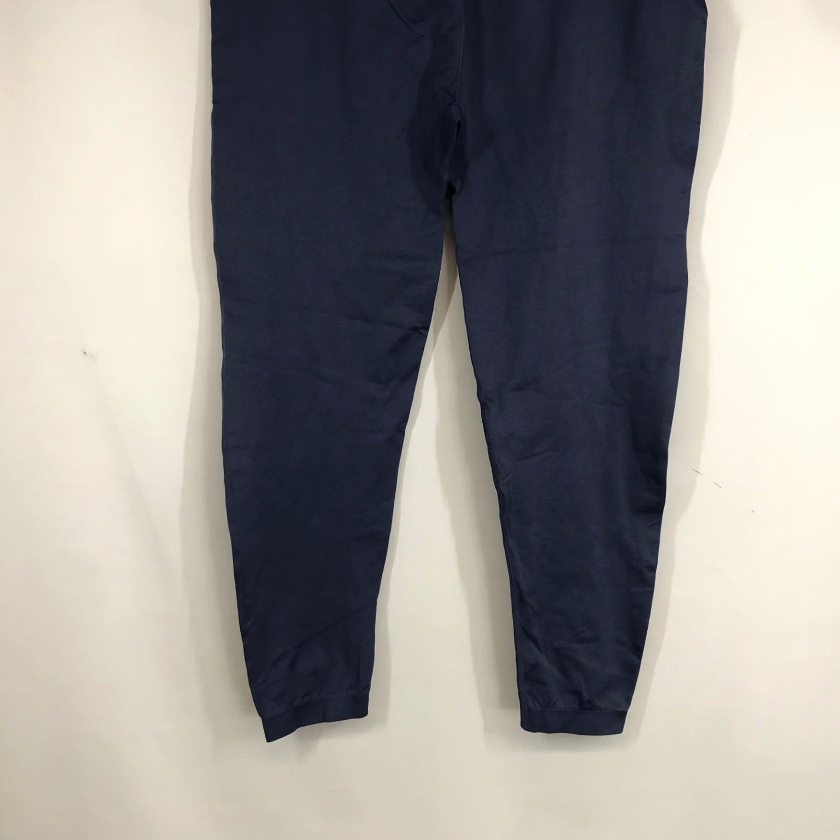 Vintage Knix Navy Blue Seamless High Waisted Leggings Plus Size 3X Tapered Leg Activewear Womens Size 40" / US 18 - 6 Thumbnail
