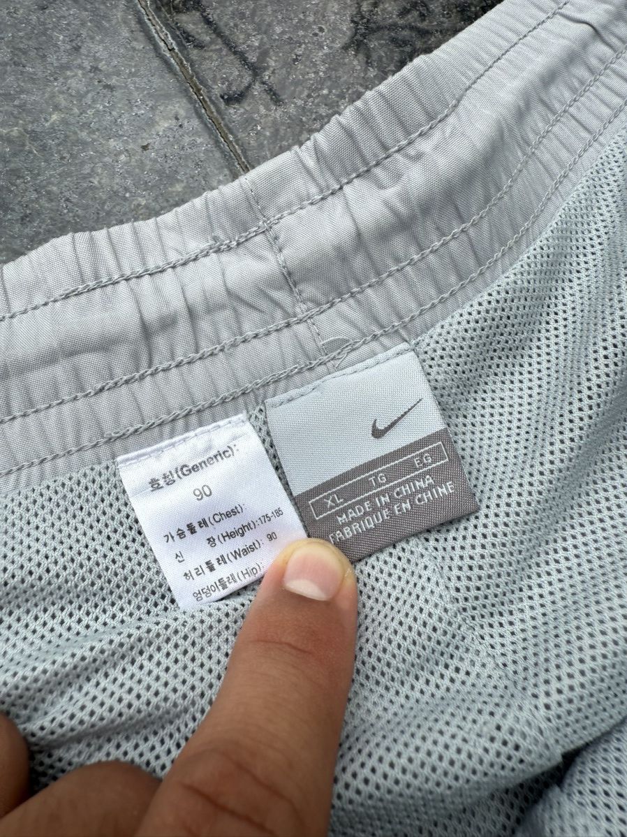 Nike 90’s NIKE RARE MULTI SWOOSHLOGO Y2K VINTAGENYLON TRACK PANTS Size US 34 / EU 50 - 10 Thumbnail