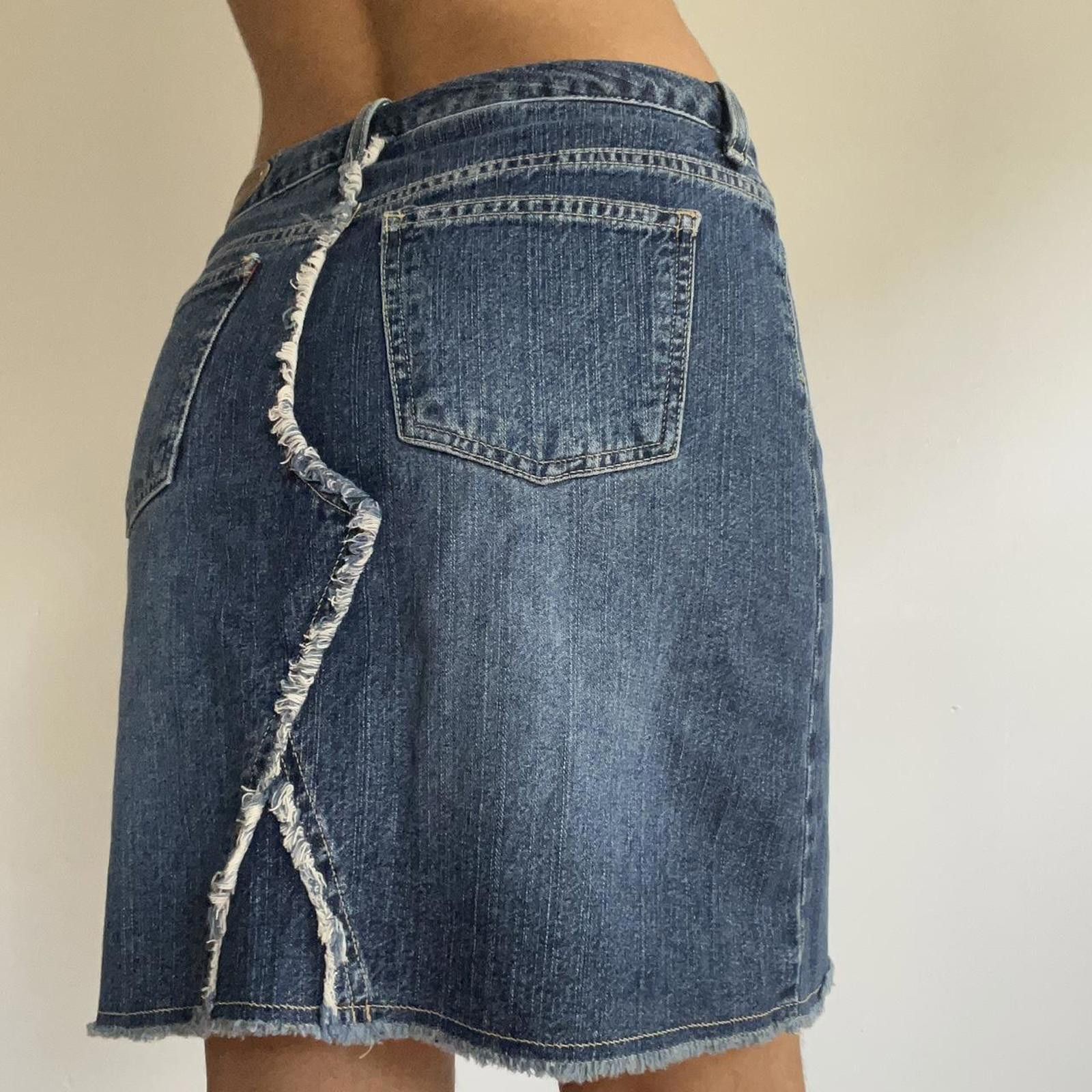 Bonobos Mini blue denim skirt with button detail #miniskirt Size 28" / US 6 / IT 42 - 7 Thumbnail