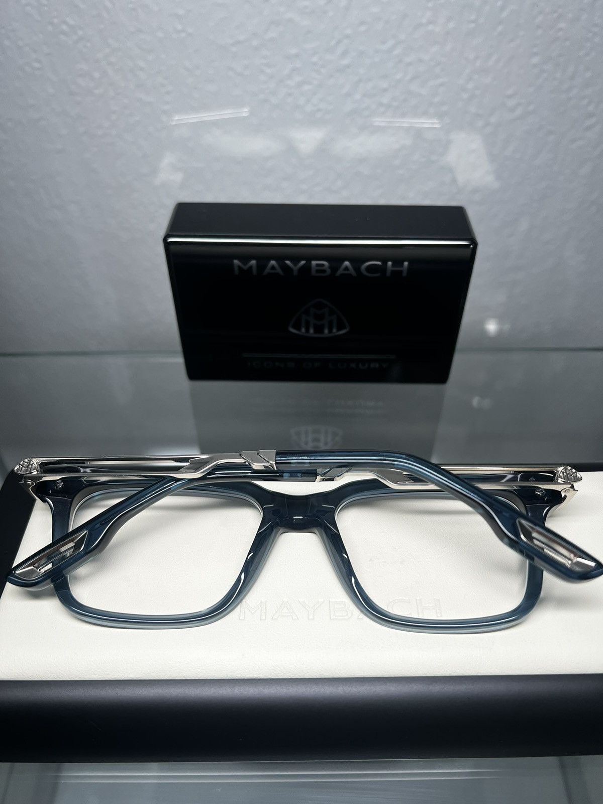 Maybach The Expert IV Glasses