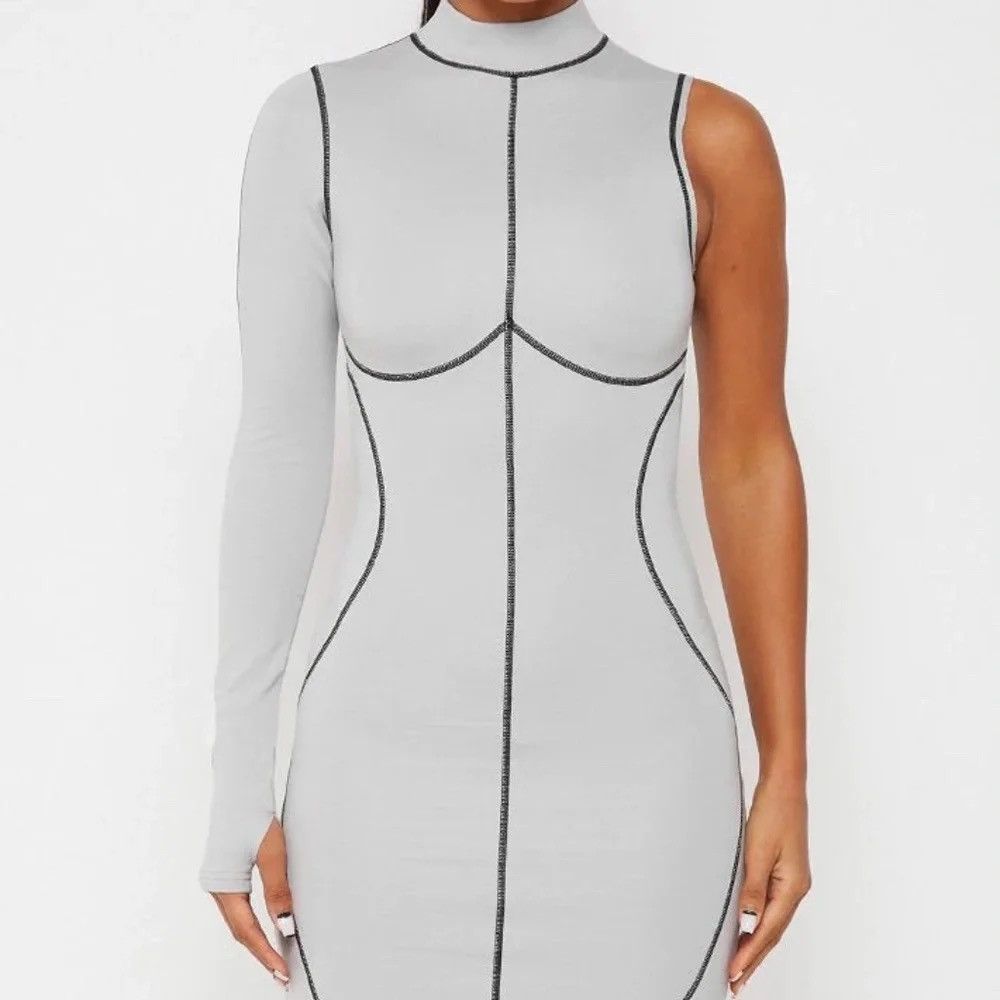 Maniere De Vior Manière De Voir Iced Gray One Sleeve Contrast Stitch Dress 8 Size M / US 6-8 / IT 42-44 - 1 Thumbnail