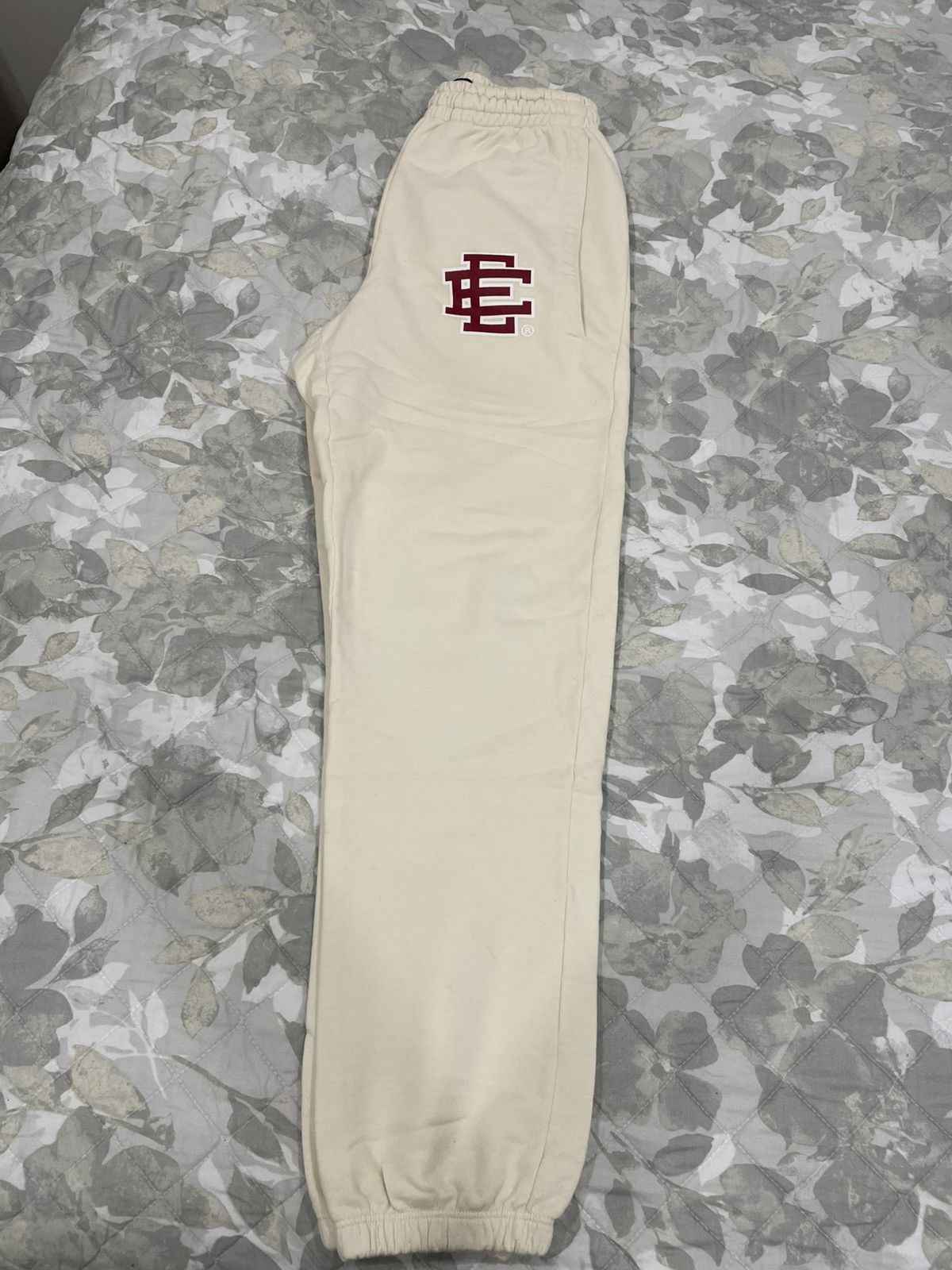 Eric Emanuel Eric Emanuel Sweatpants Cream Red EE Size US 30 / EU 46 - 2 Thumbnail