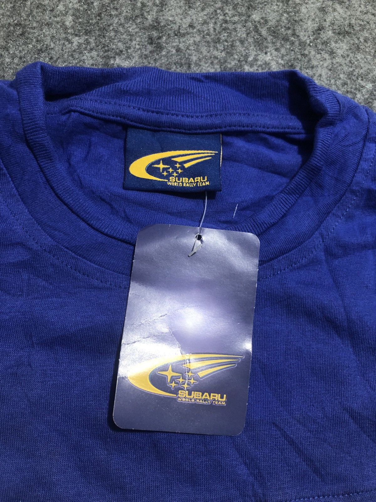 Vintage Vintage Subaru World Rally Team T-Shirt Size US XL / EU 56 / 4 - 5 Thumbnail
