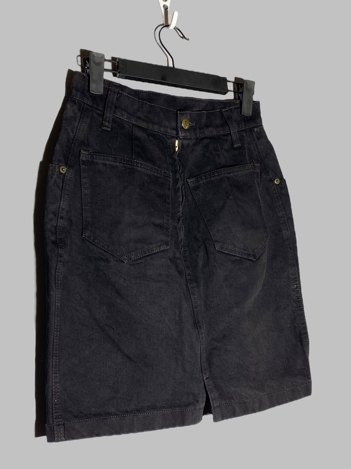 Fendi Vintage 90s Fendi Denim Skirt Monogram Pocket Detail Size 28" / US 6 / IT 42 - 11 Thumbnail