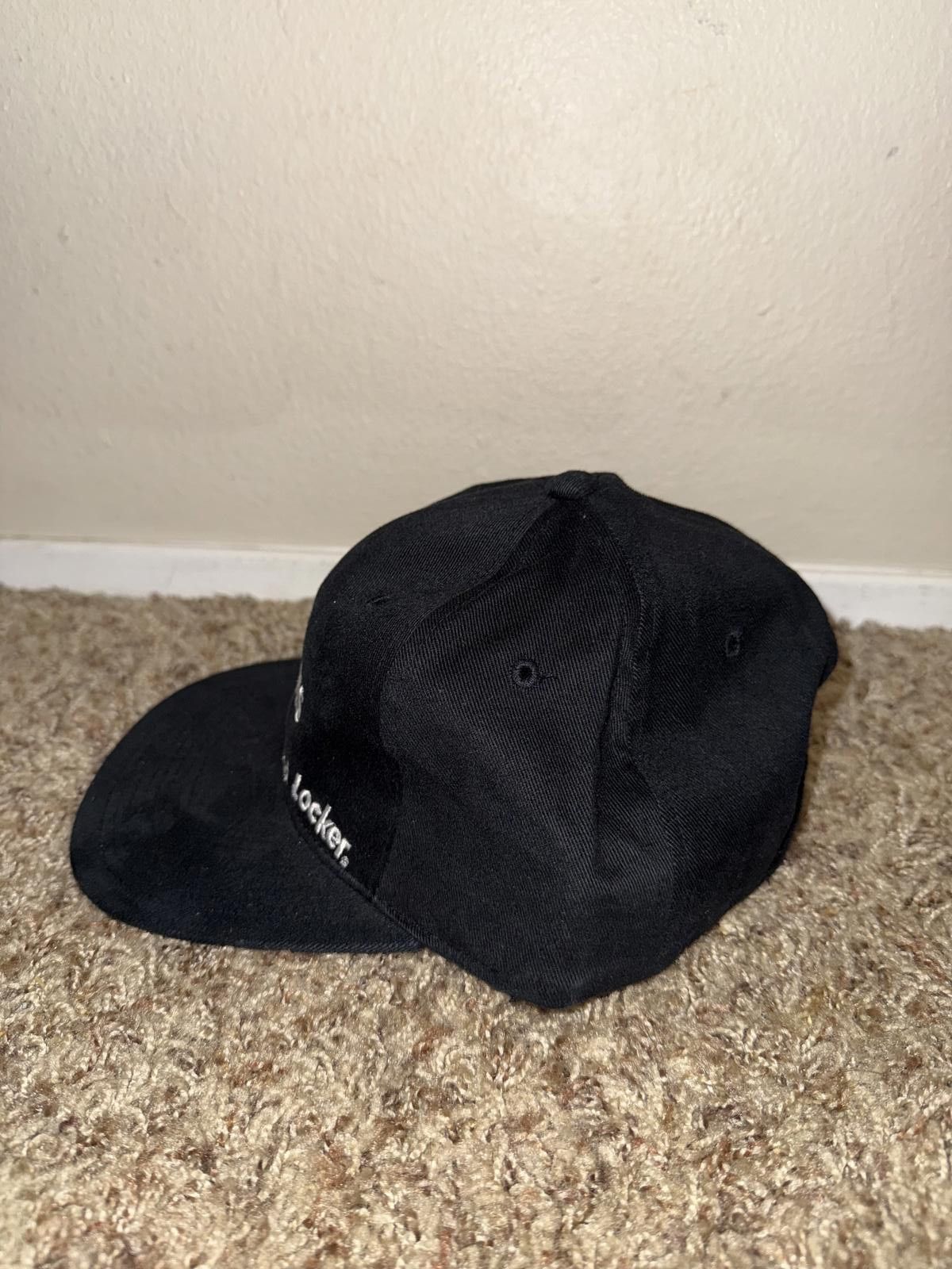 Nike Queens New York Foot Locker Skater EMO Strapback Hat Cap Size ONE SIZE - 3 Thumbnail