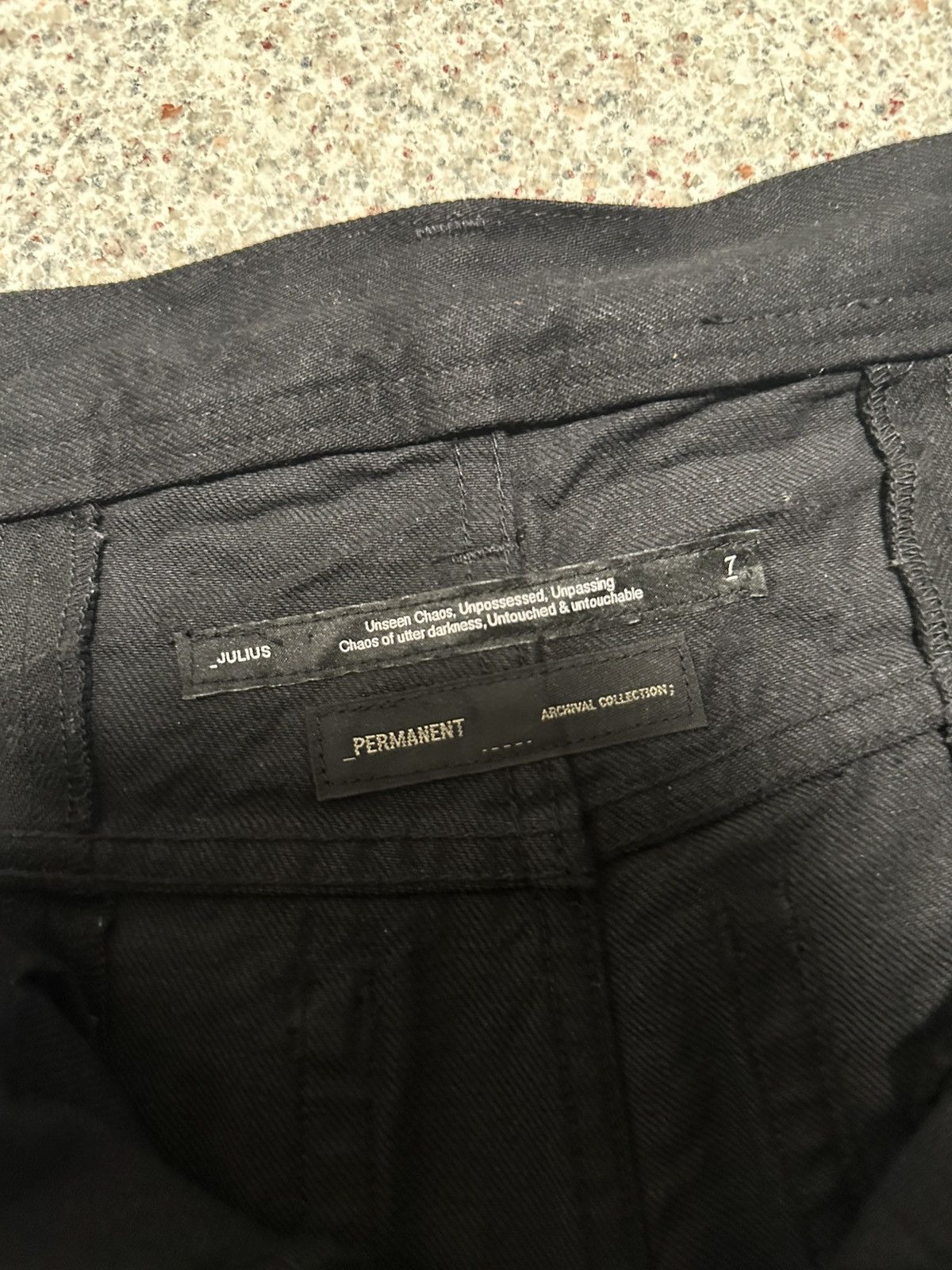 Julius Julius_7 SS25 Black Waxed Spiral Bootcut Denim Size US 30 / EU 46 - 7 Thumbnail